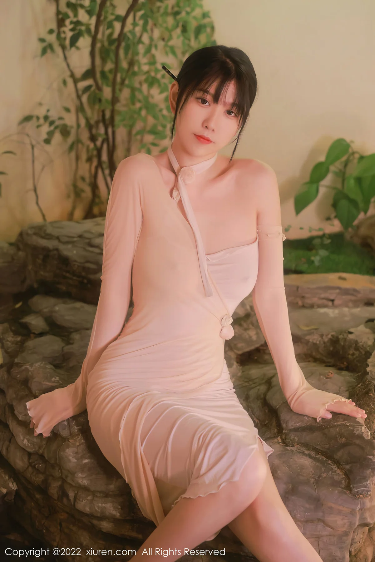 XiuRen 秀人 No.4503 温泉户外主题 李雅柔182CM 性感写真3 - 4