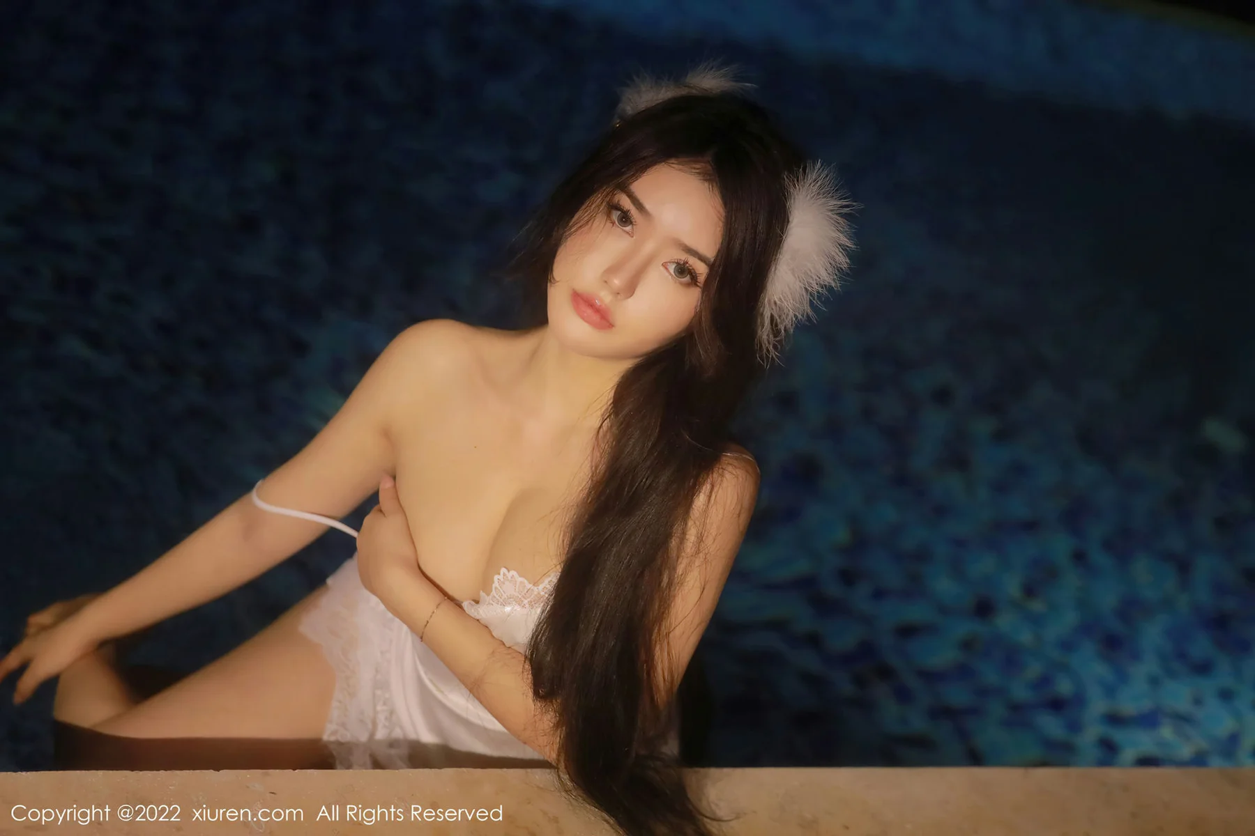 XiuRen 秀人 No.4504 情趣吊带 Manuela玛鲁娜 三亚旅拍33 - 1