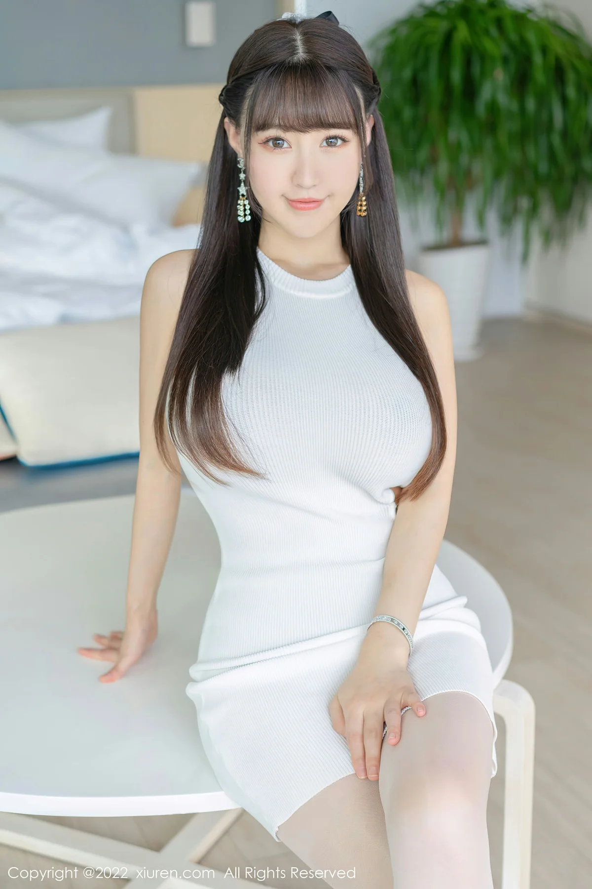 XiuRen 秀人 No.4514 白色丝袜 朱可儿Flora 三亚旅拍33 - 1