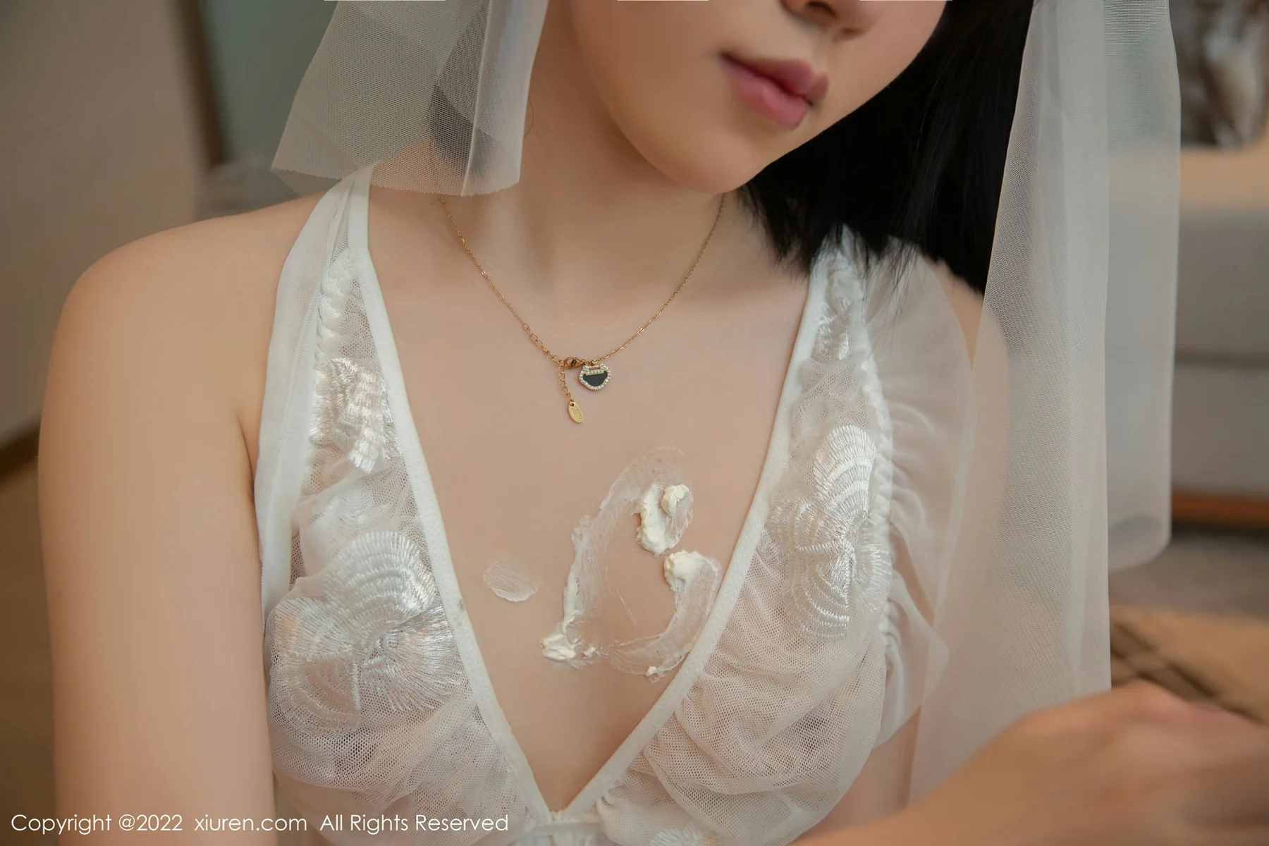 XiuRen 秀人 No.4530 结婚纪念日主题 一颗甜蛋黄a 性感写真1 - 4