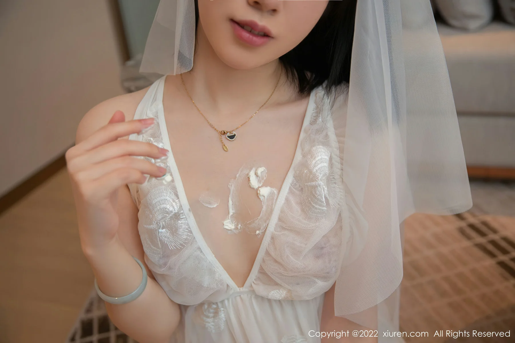 XiuRen 秀人 No.4530 结婚纪念日主题 一颗甜蛋黄a 性感写真1 - 5