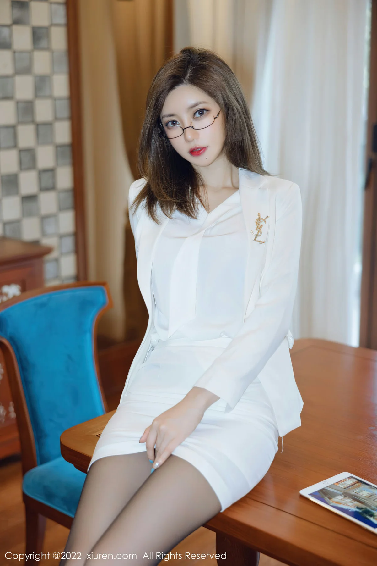 XiuRen 秀人 No.4544 职业装短裙 绮里嘉ula 珠三角旅拍111 - 4