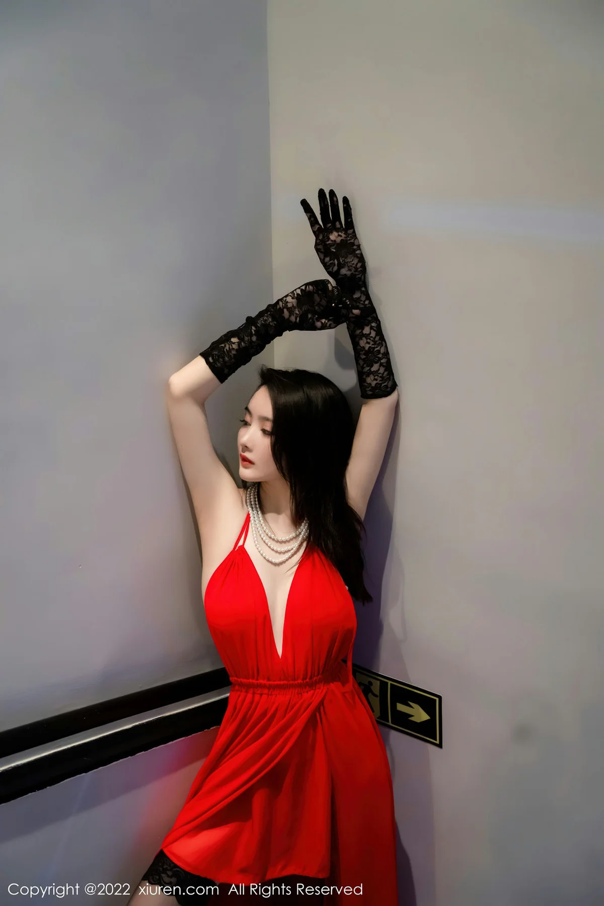 XiuRen 秀人 No.4571 红色连衣长裙 summer宝宝 性感写真3 - 1