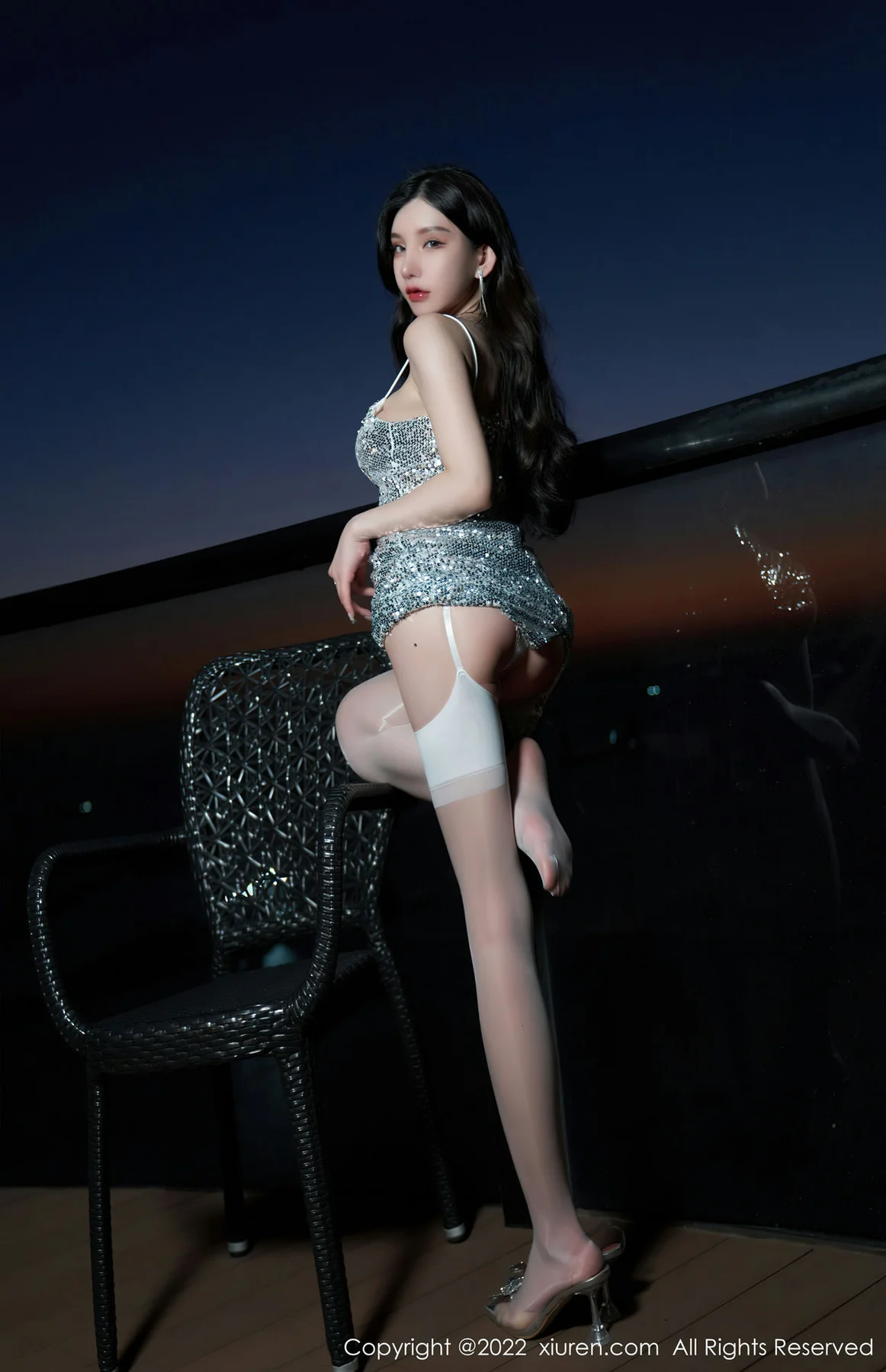 XiuRen 秀人 No.4628 闪亮吊带裙 周于希Sally 三亚旅拍111 - 9