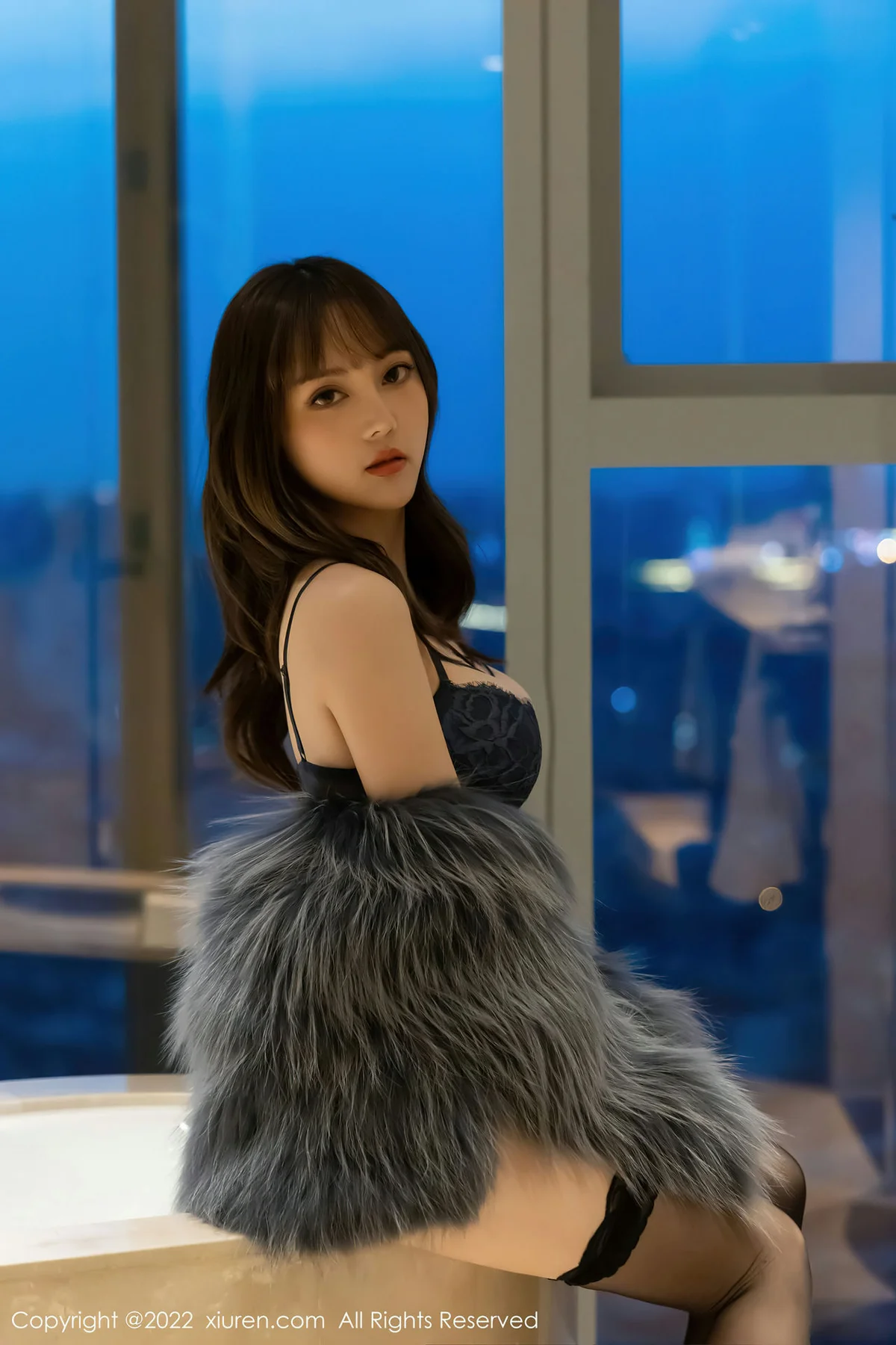 XiuRen 秀人 No.4644 诱人黑丝 豆瓣酱 性感写真1 - 7