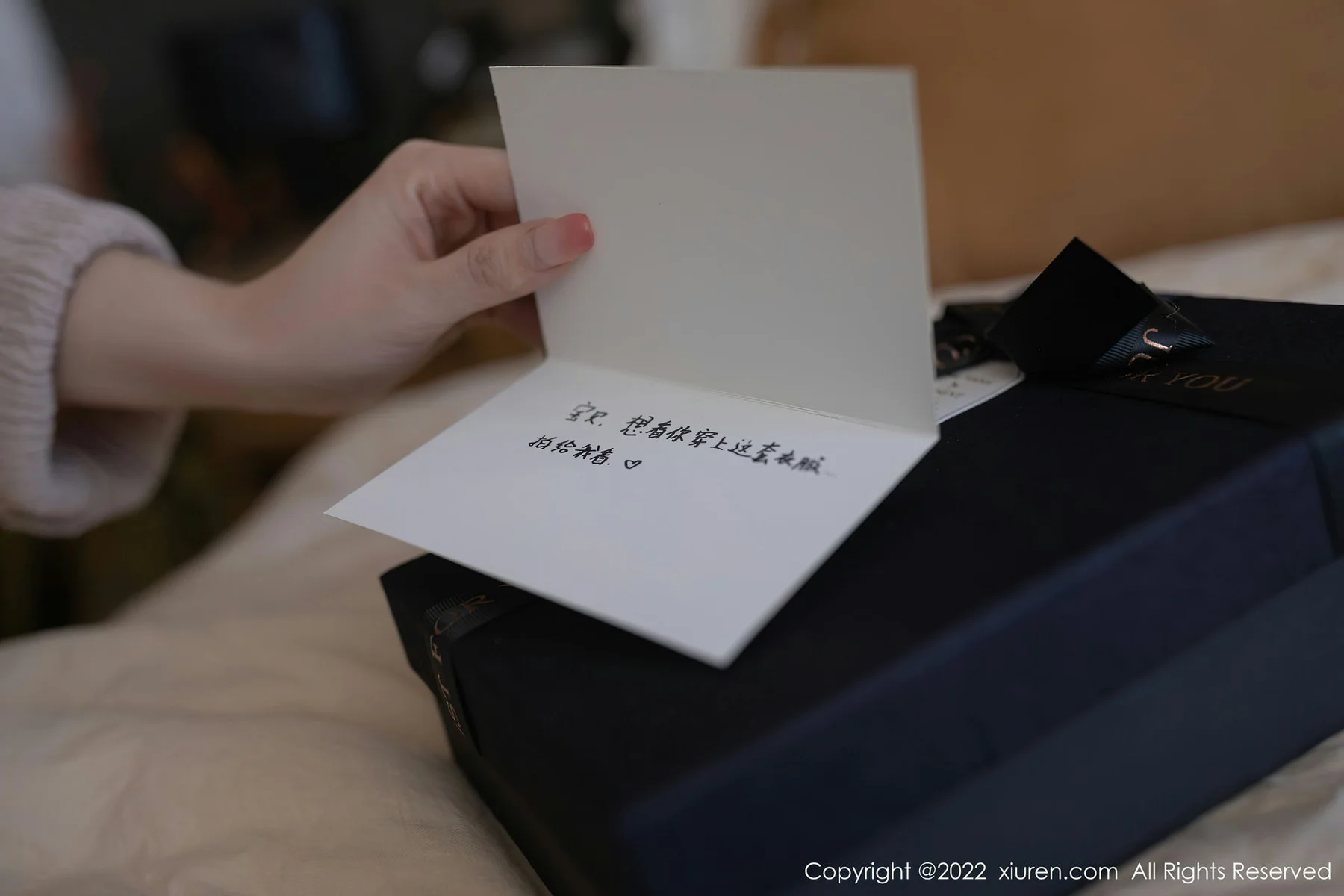 XiuRen 秀人 No.4705 红色皮短裙 鱼子酱Fish 三亚旅拍11 - 5