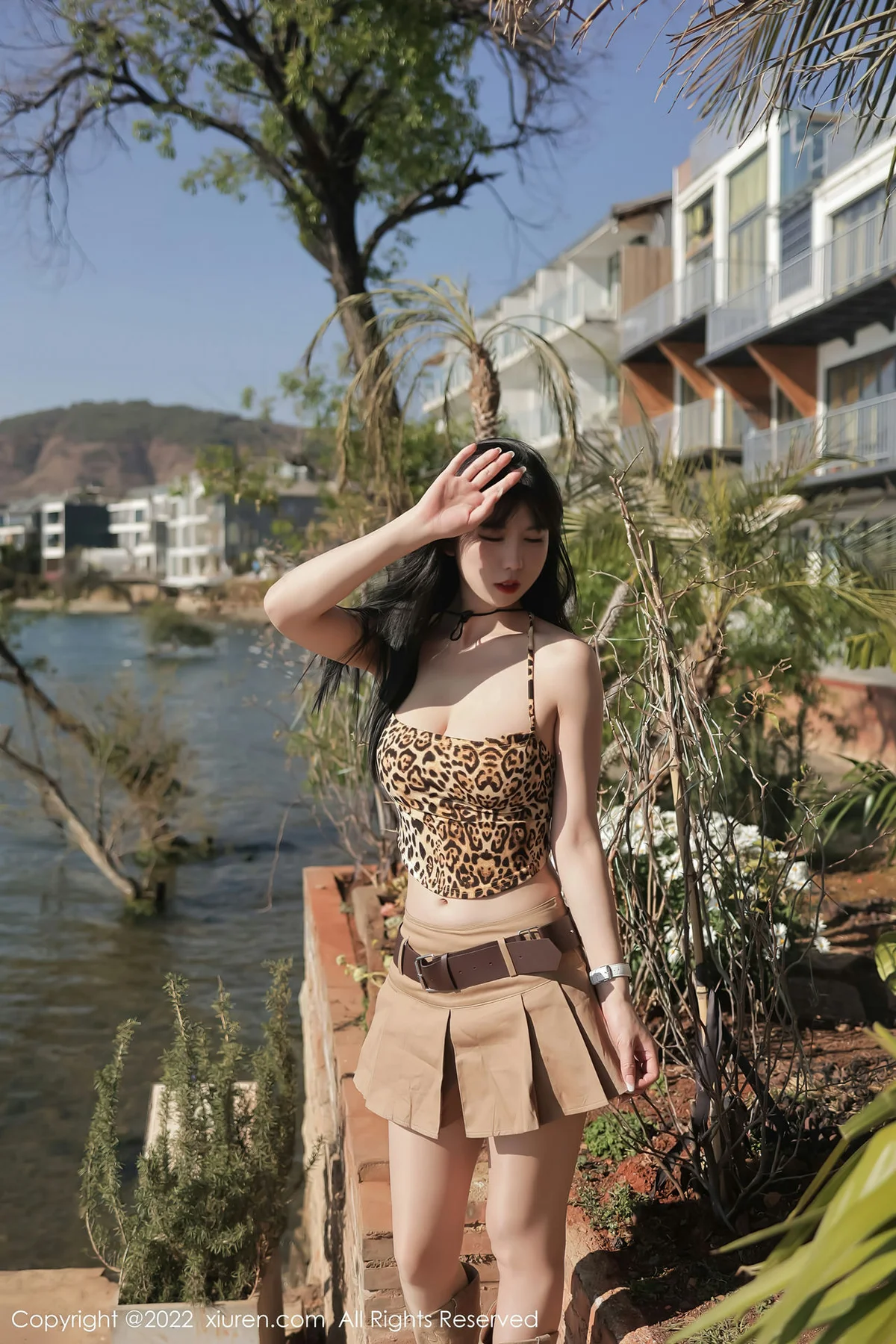 XiuRen 秀人 No.4715 美腿短裙 李雅柔182CM 大理旅拍 - 8