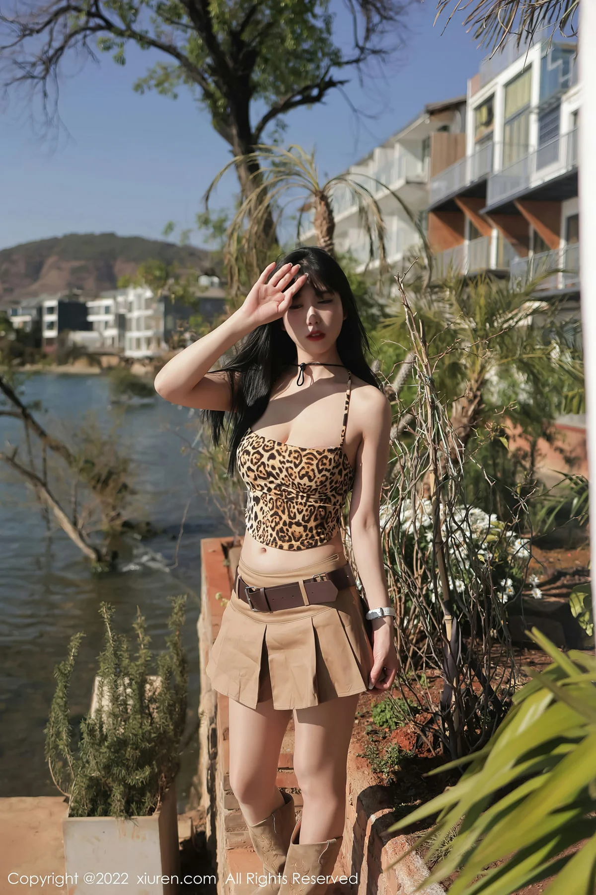 XiuRen 秀人 No.4715 美腿短裙 李雅柔182CM 大理旅拍 - 9