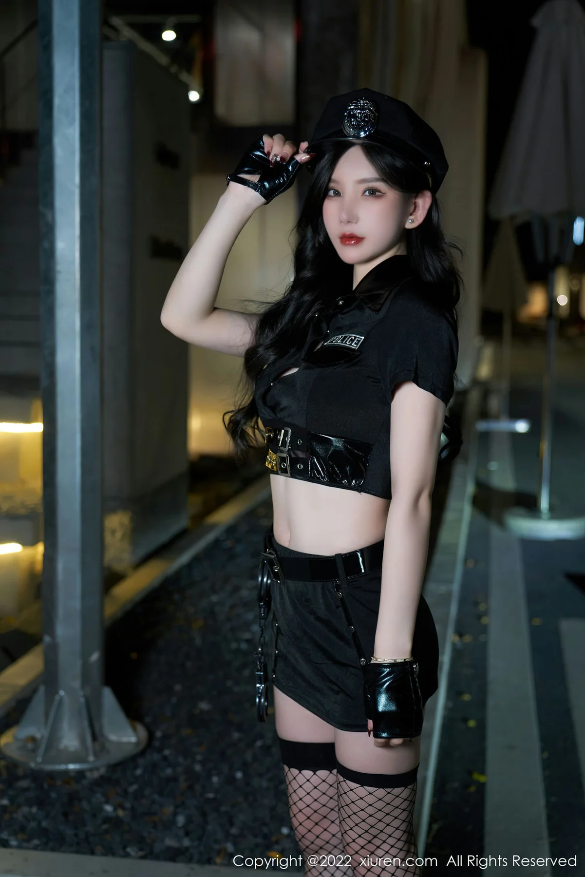 XiuRen 秀人 No.4741 女警官巡逻 周于希Sally 性感写真111 - 1