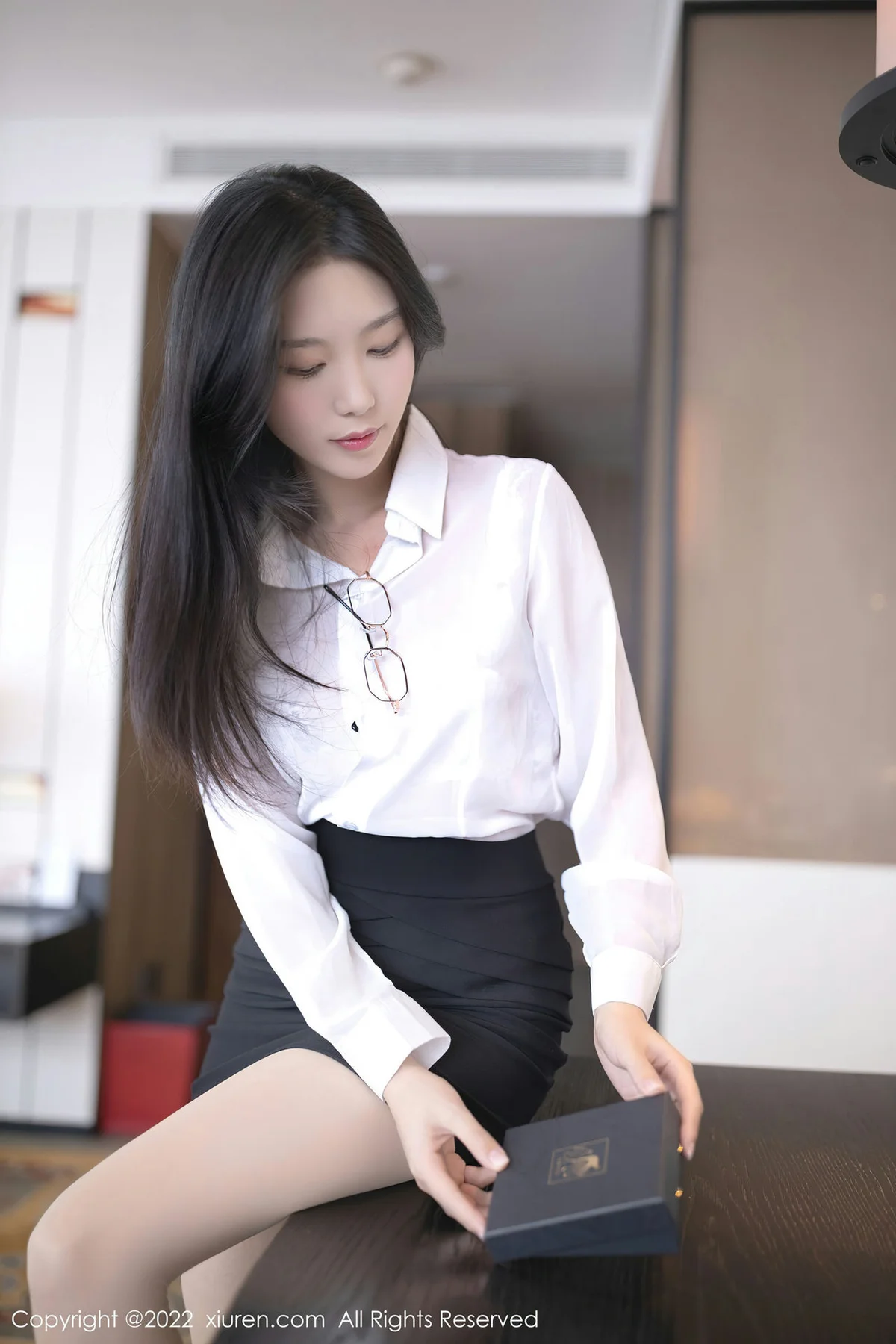 XiuRen 秀人 No.4796 白色蕾丝内衣 利世 性感写真1 - 5