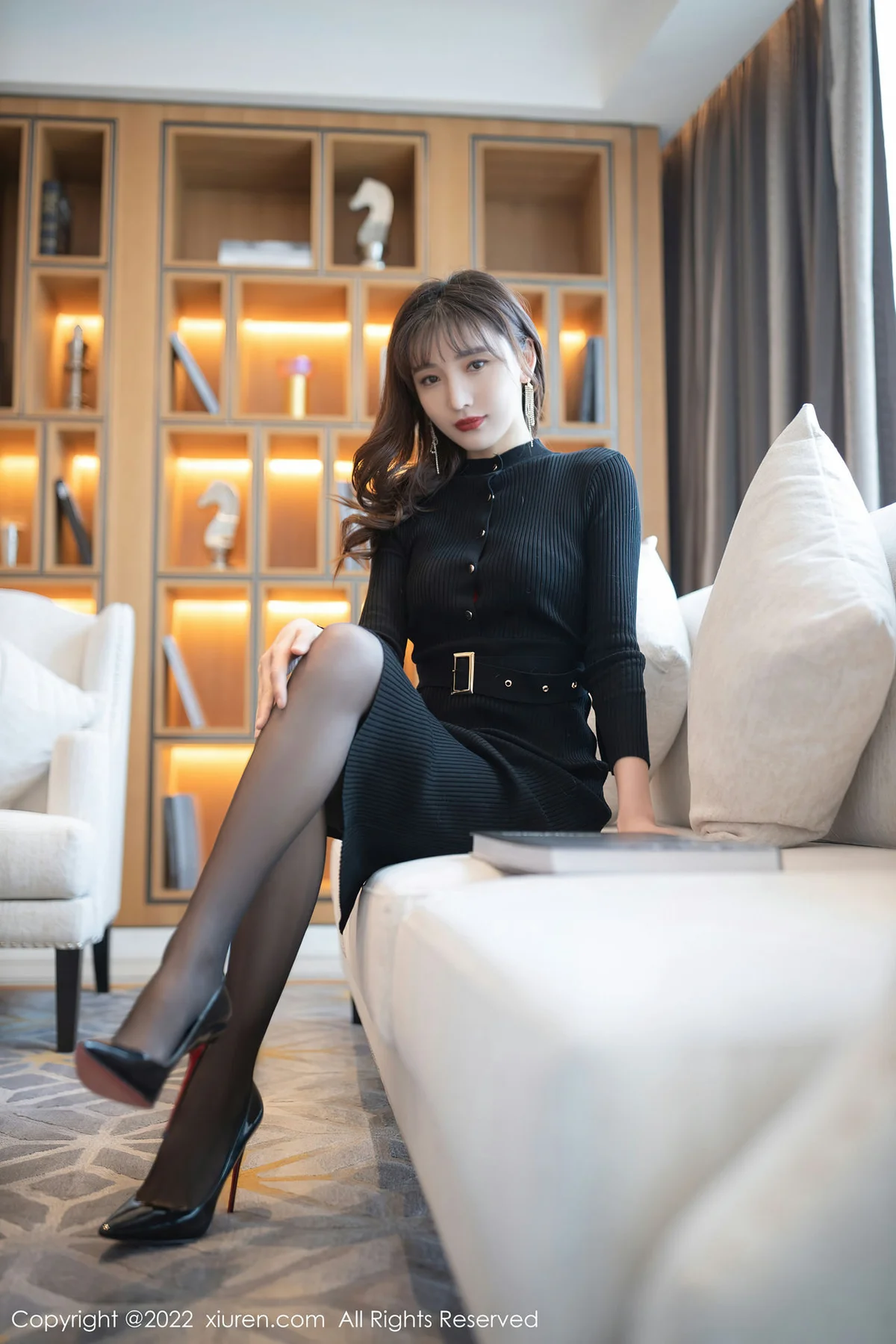 XiuRen 秀人 No.4806 秘书的日常 陆萱萱 珠三角旅拍11 - 3