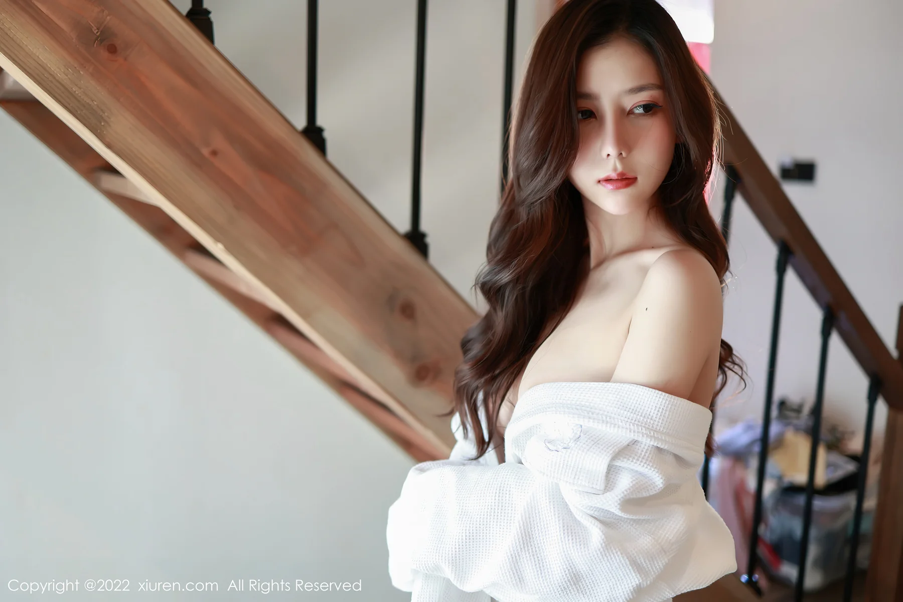 XiuRen 秀人 No.4932 白色睡袍 尹甜甜 性感写真33 - 7