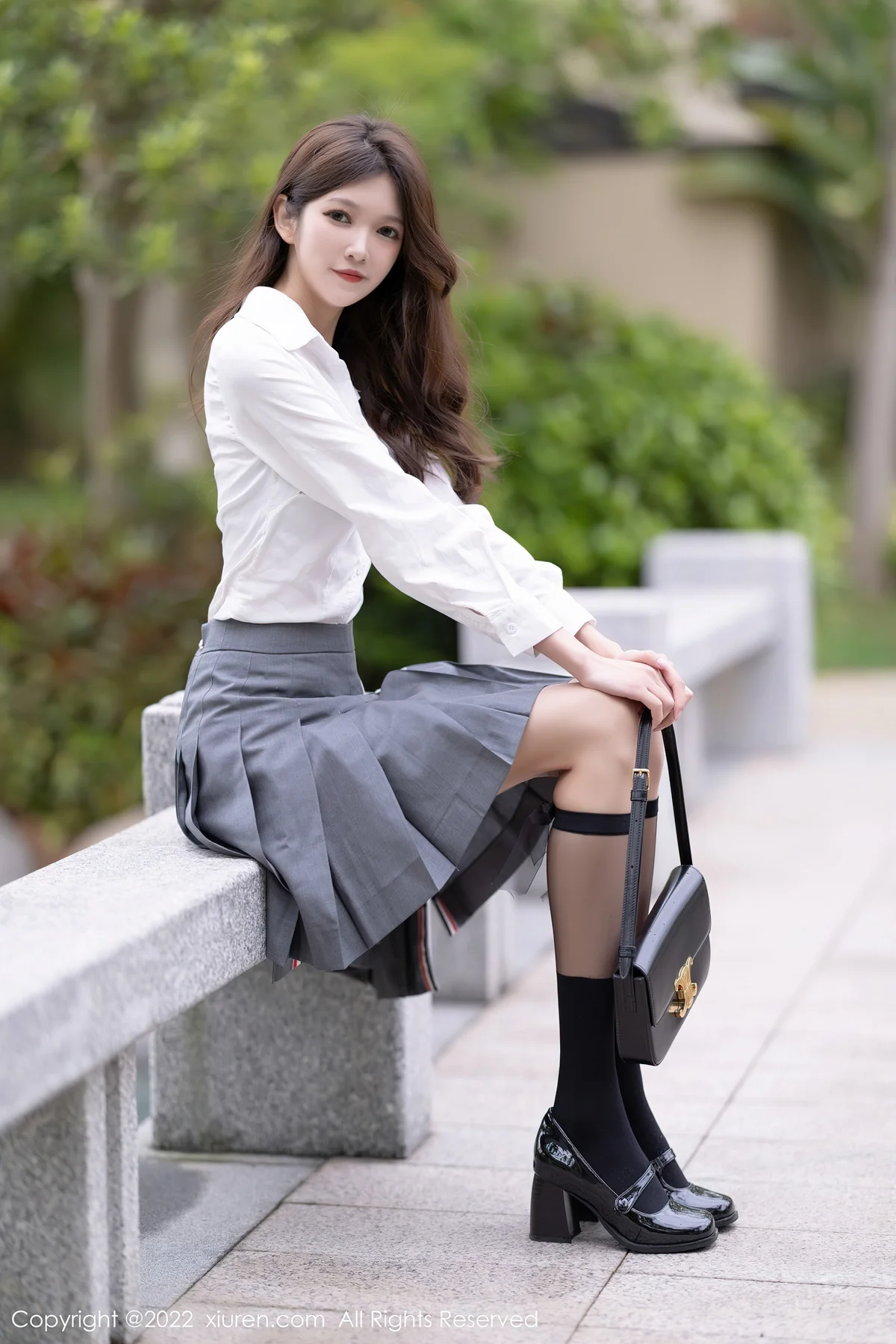 XiuRen 秀人 No.4933 灰色短裙 程程程- 厦门旅拍3 - 6
