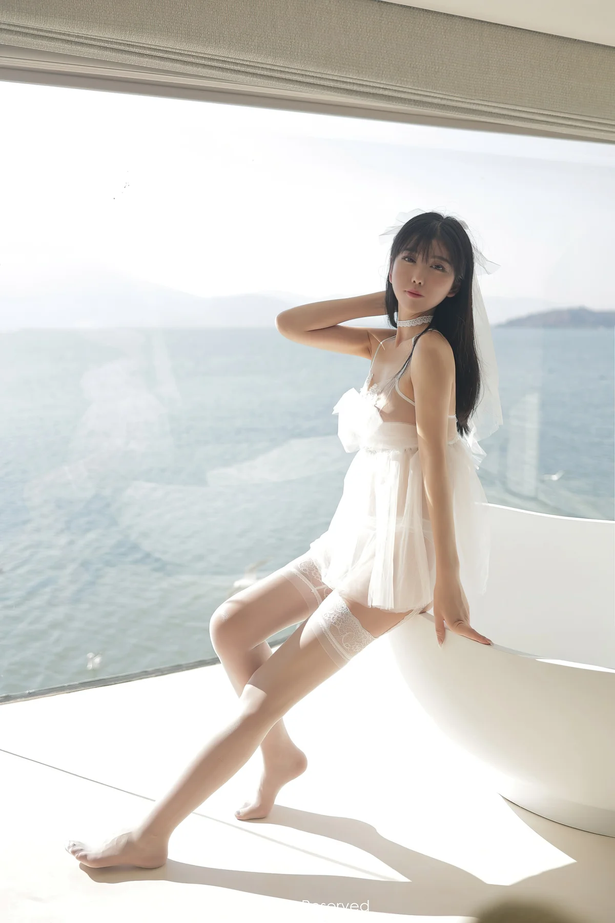 XiuRen 秀人 No.4964 白色轻透吊带 李雅柔182CM 大理旅拍3 - 5