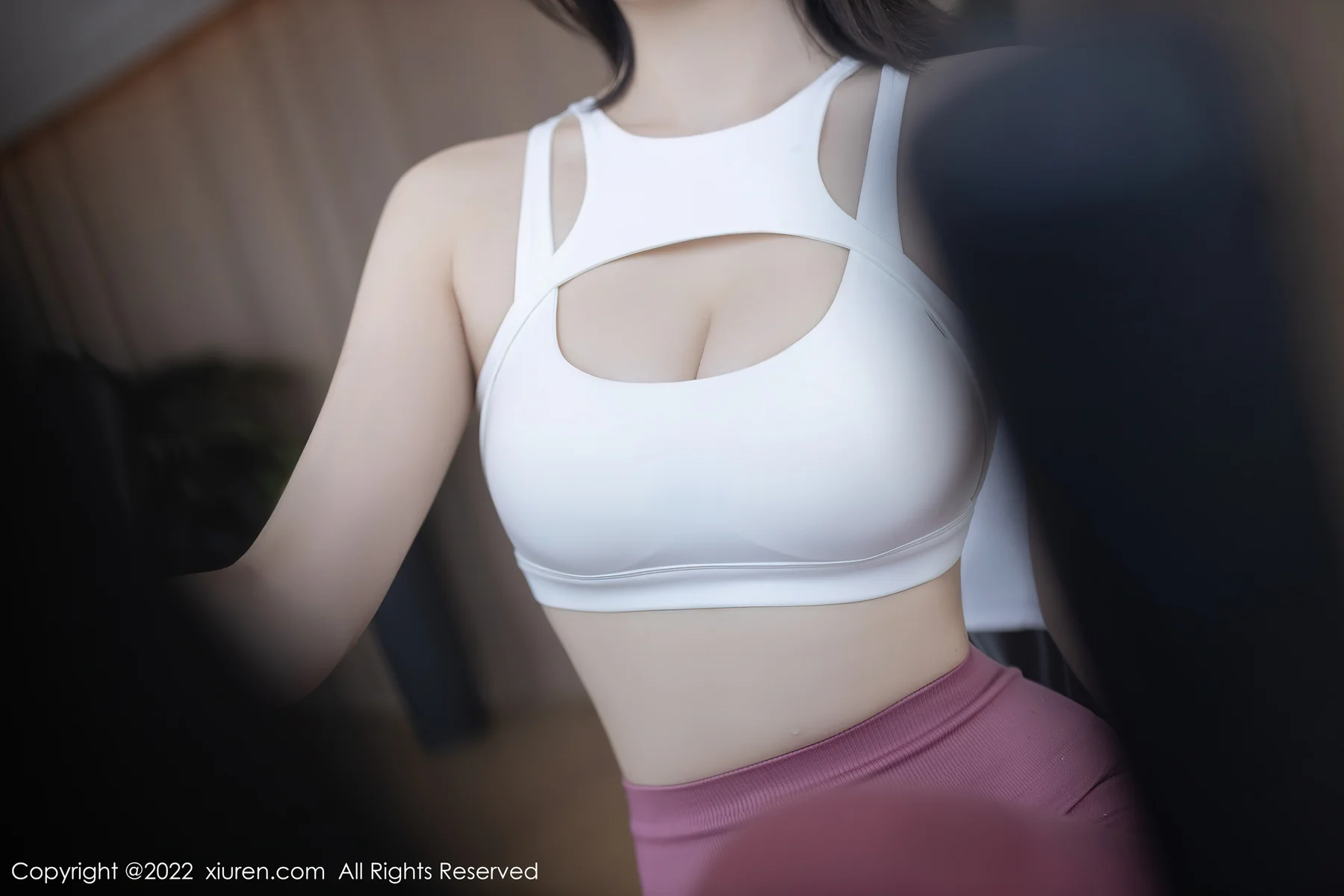 XiuRen 秀人 No.4988 健身房场景 安然anran 珠三角旅拍1 - 10