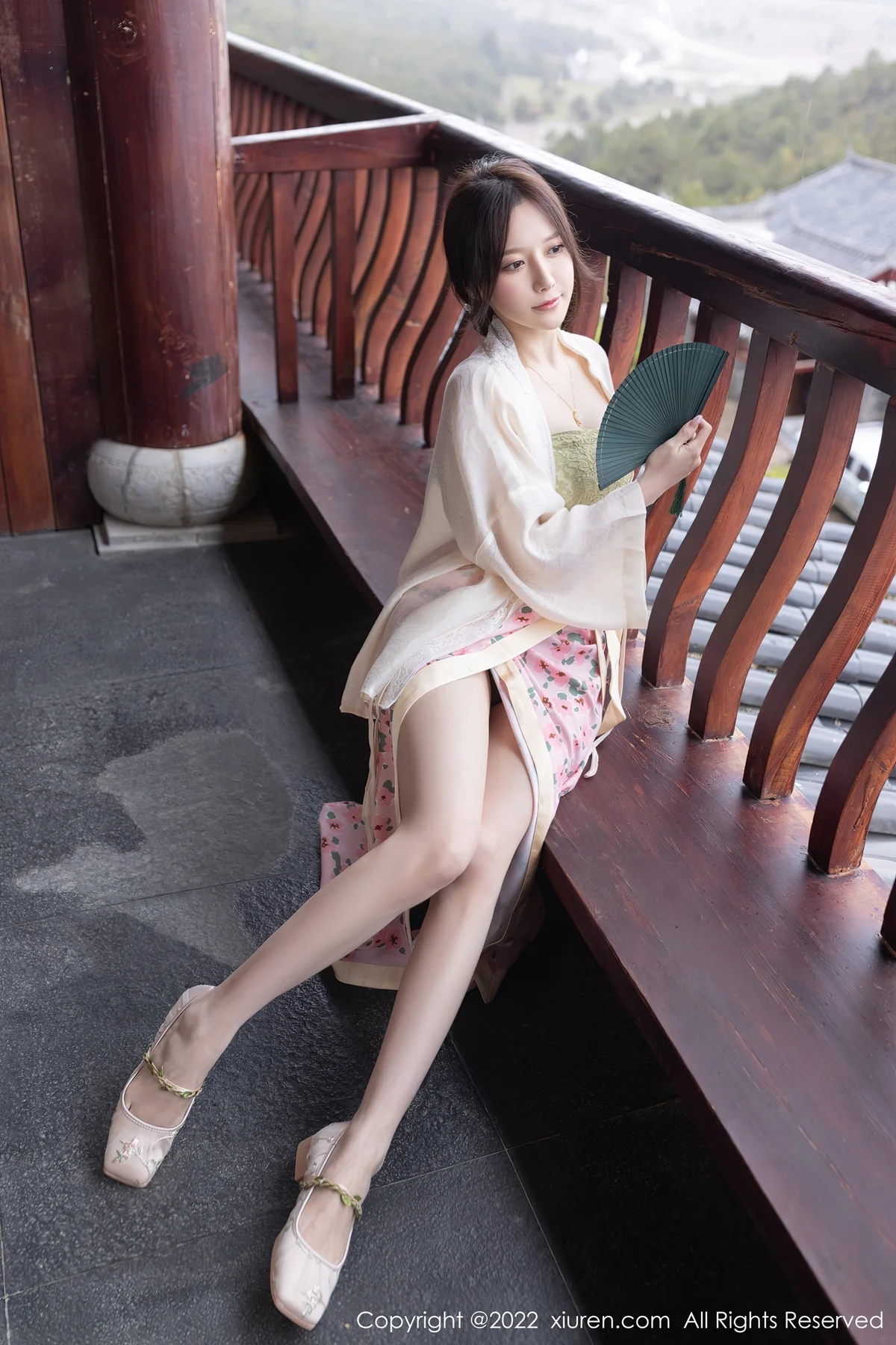 XiuRen 秀人 No.5130 浅色古装 鱼子酱Fish 云南旅拍11 - 8