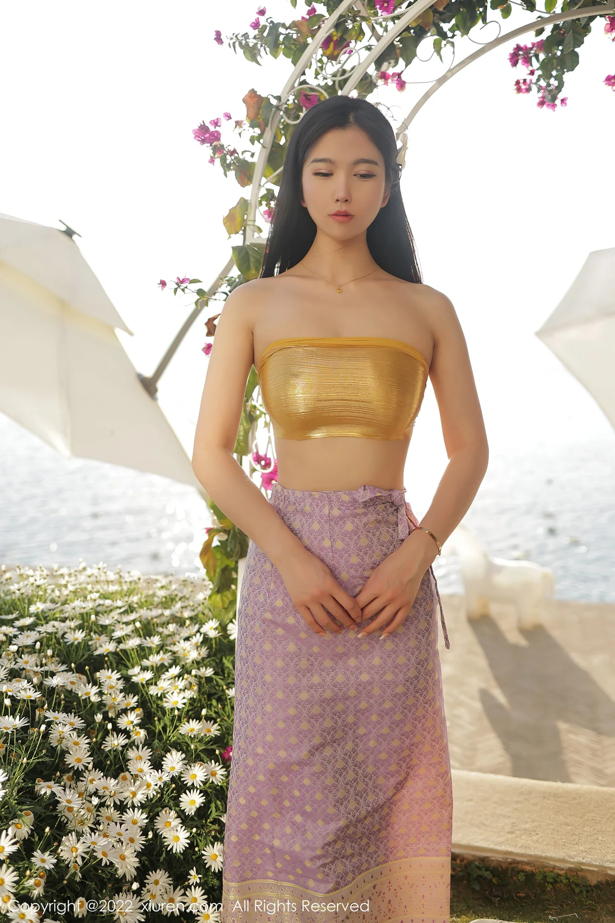 XiuRen 秀人 No.5135 抹胸洱海边 李雅柔182CM 大理旅拍 - 5