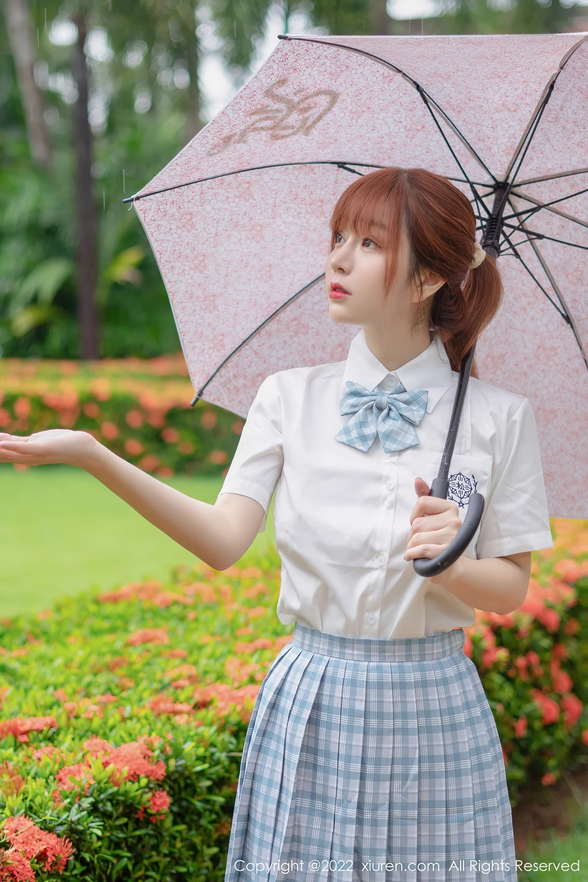 XiuRen 秀人 No.5137 jk格子裙 王雨纯 性感写真1 - 3