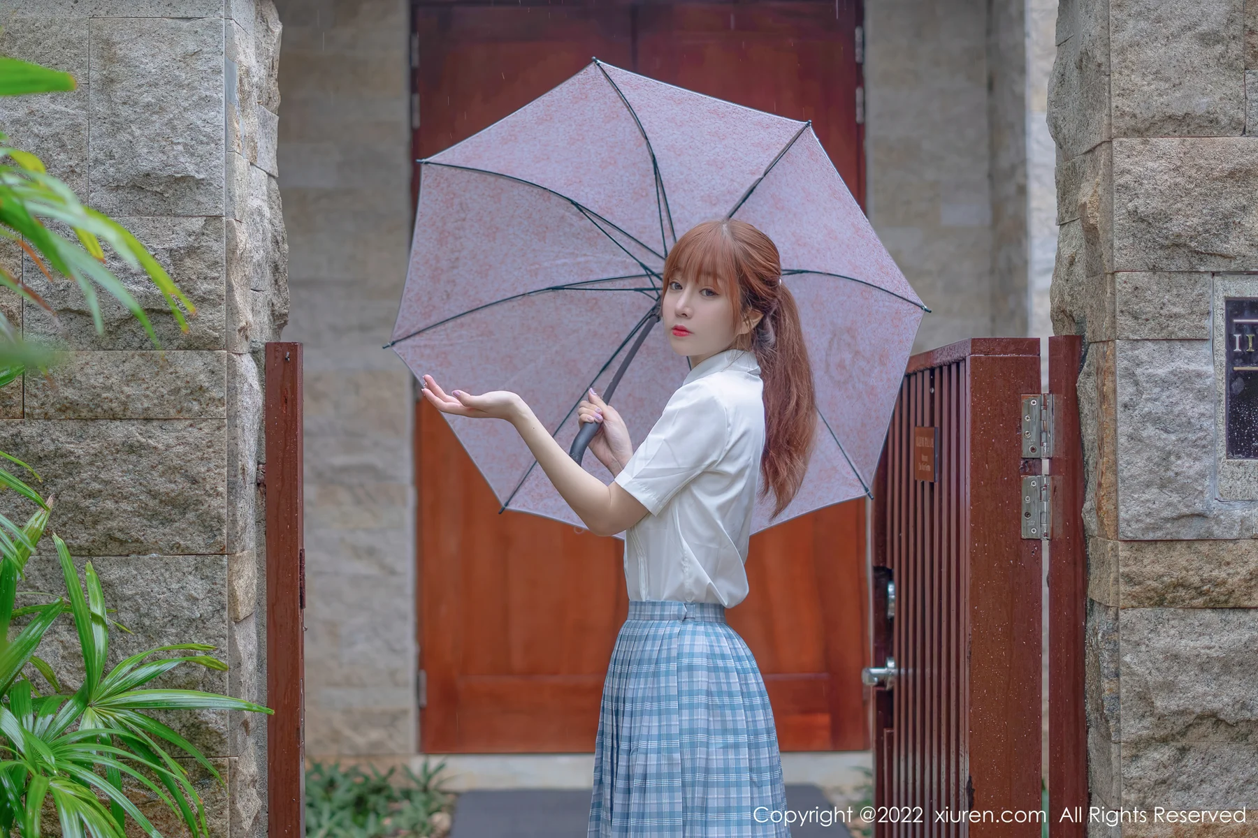 XiuRen 秀人 No.5137 jk格子裙 王雨纯 性感写真1 - 1