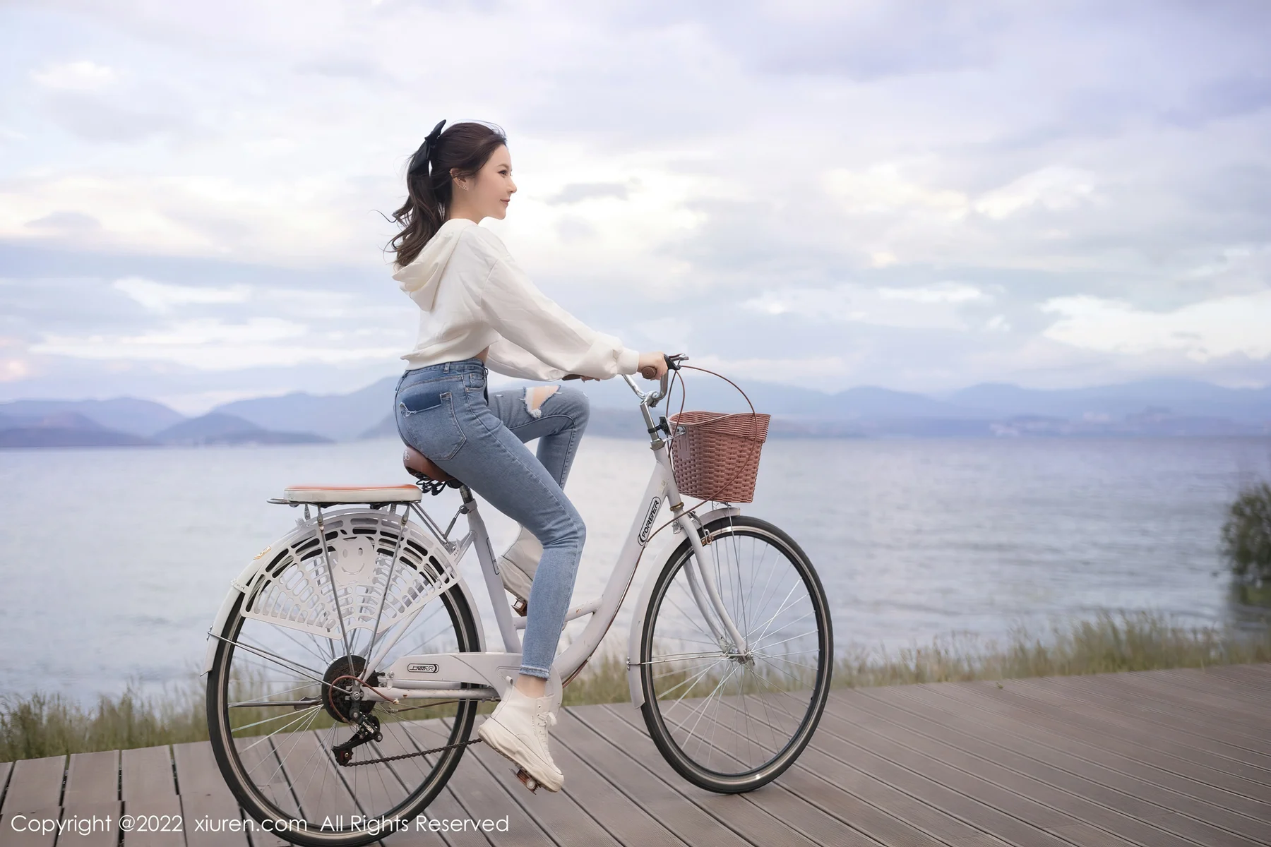 XiuRen 秀人 No.5159 户外室内双场景 鱼子酱Fish 广州-云南旅拍1 - 8