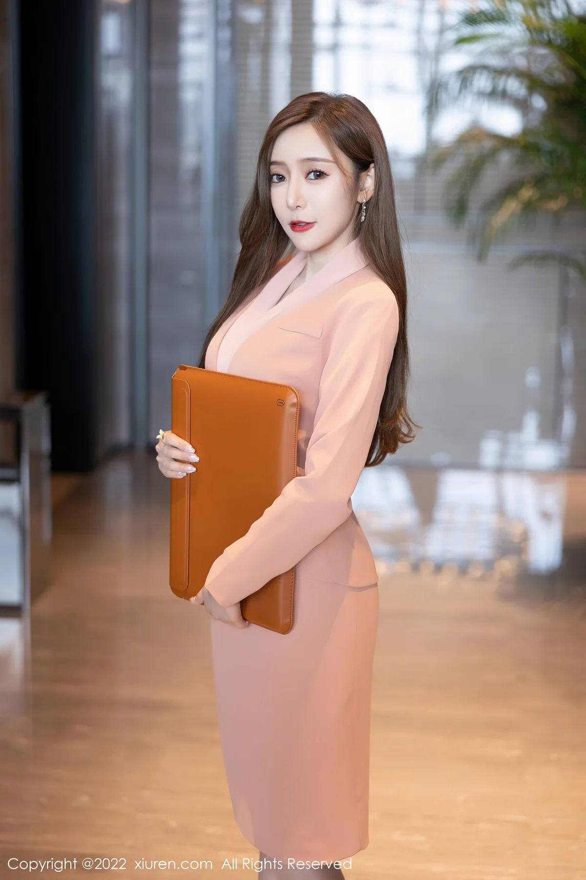 XiuRen 秀人 No.5257 性感御姐 王馨瑶yanni 性感写真1 - 10