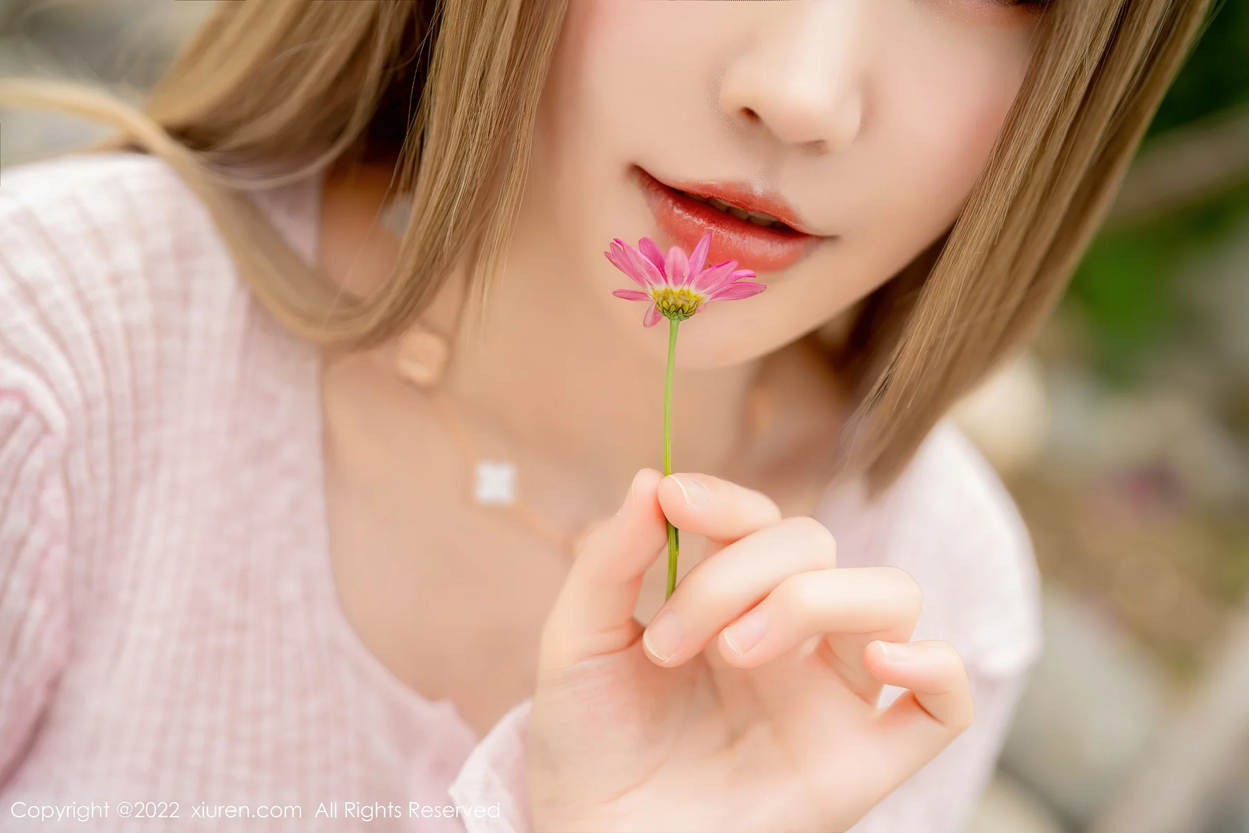 XiuRen 秀人 No.5295 牛仔短裙 朱可儿Flora 大理旅拍1 - 2