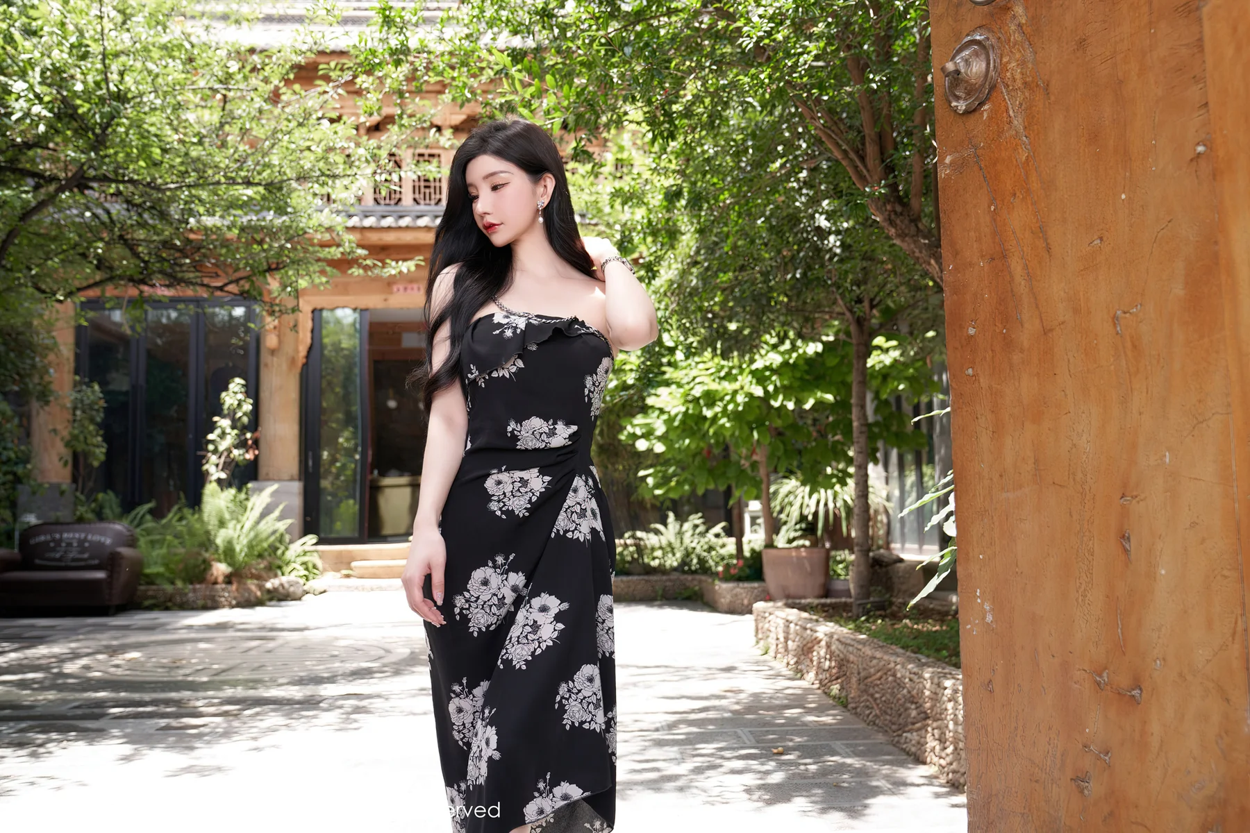 XiuRen 秀人 No.5307 冷艳女神 周于希Sally 心愿旅拍11 - 1