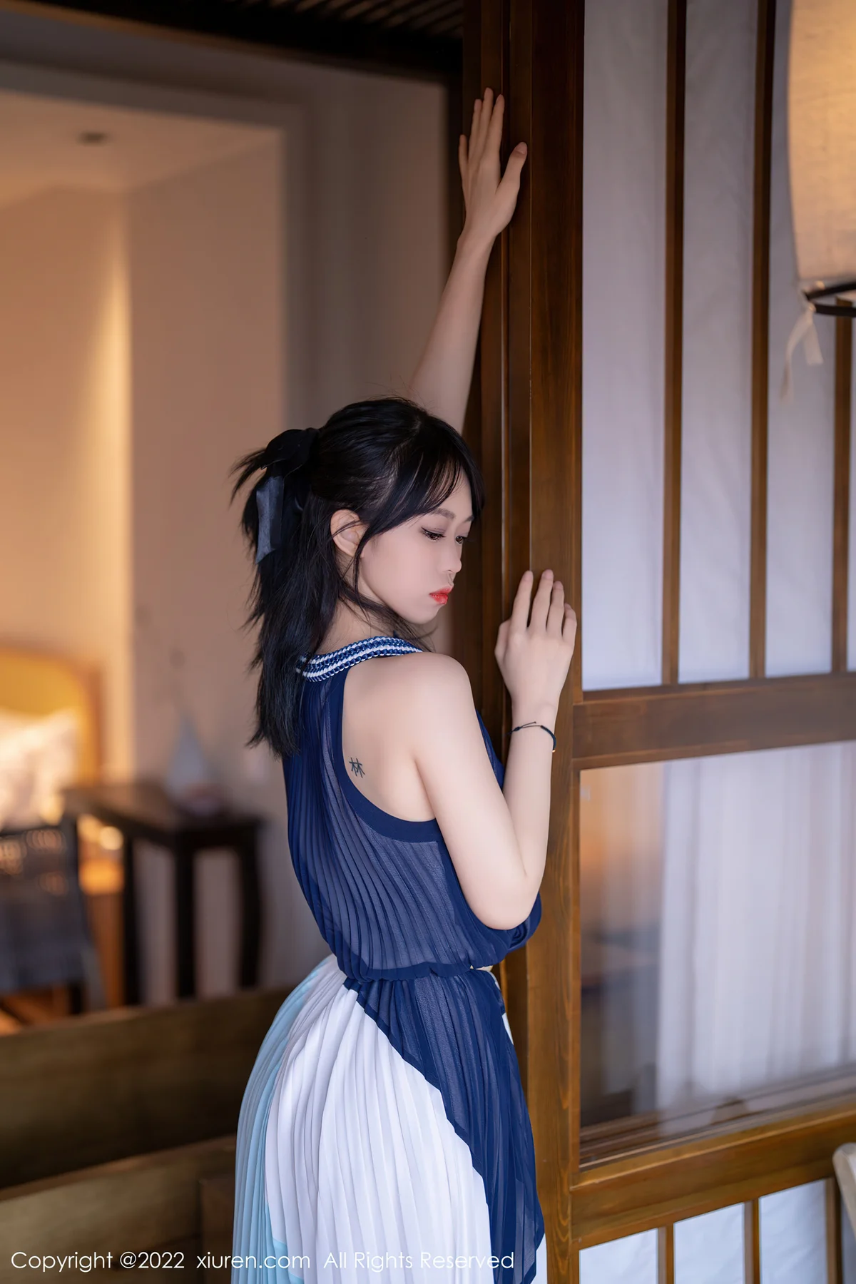 XiuRen 秀人 No.5327 蕾丝内衣 奶瓶. 大理旅拍22 - 10