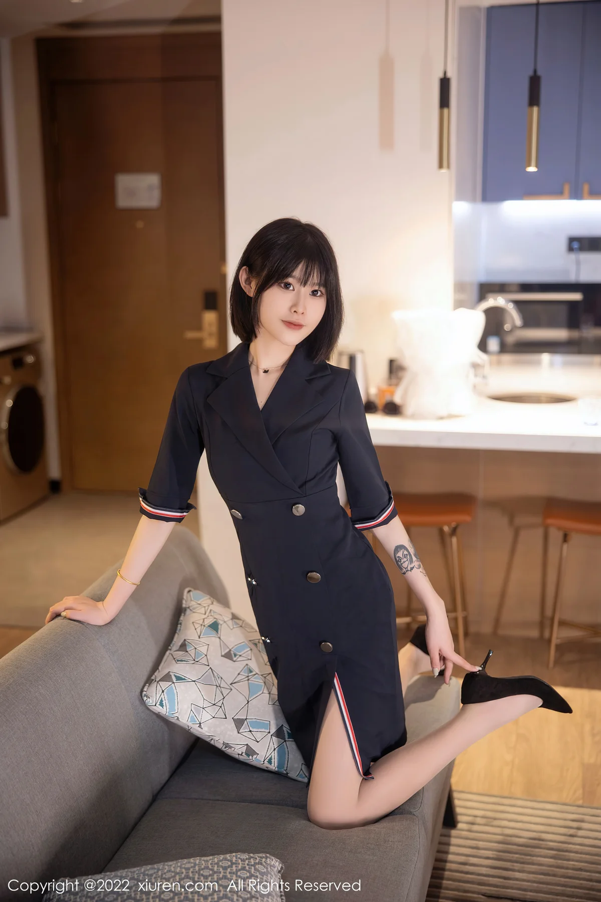 XiuRen 秀人 No.5329 清纯甜美 77qiqi 性感写真3 - 9