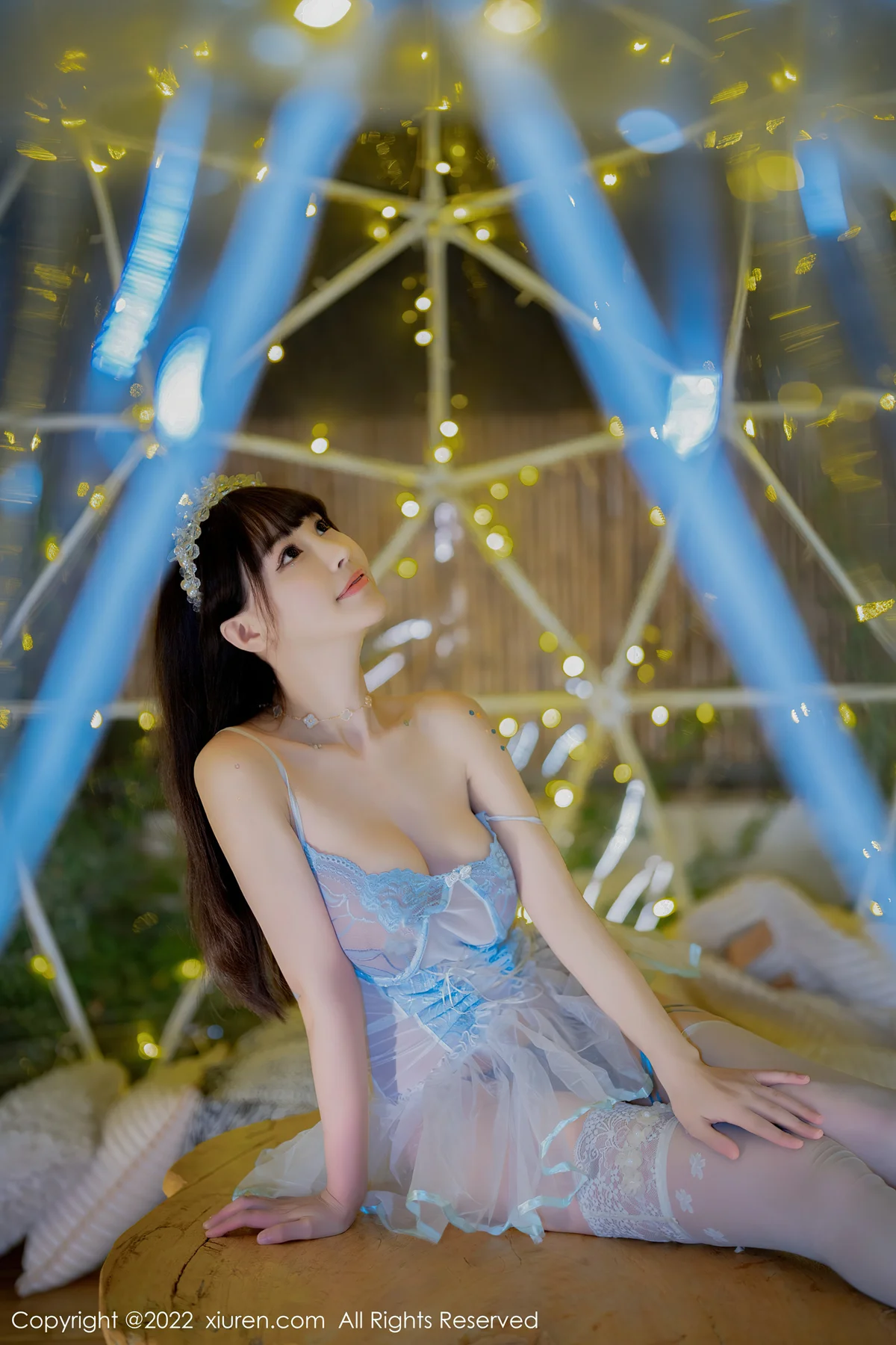 XiuRen 秀人 No.5333 诱人白色丝袜 朱可儿Flora 大理旅拍3 - 5