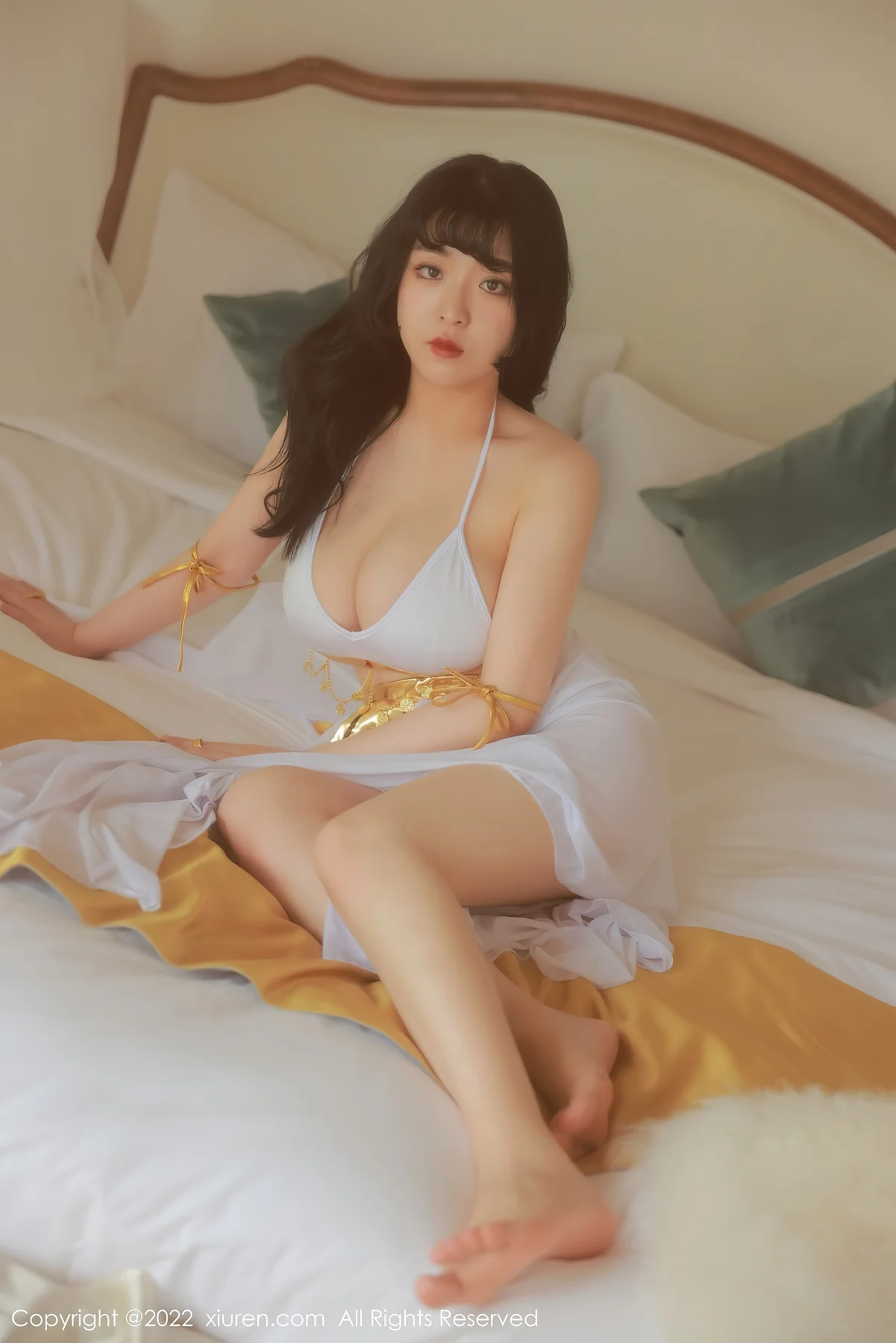 XiuRen 秀人 No.5341 童颜巨乳 奶酥36E 新人性感写真 - 8