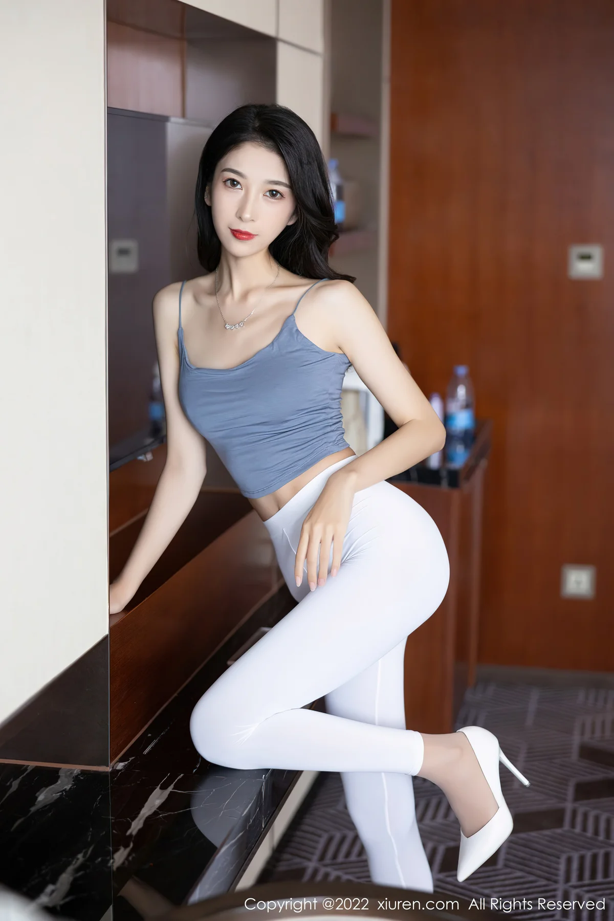 XiuRen 秀人 No.5351 原色丝袜 林乐一 性感写真1 - 7