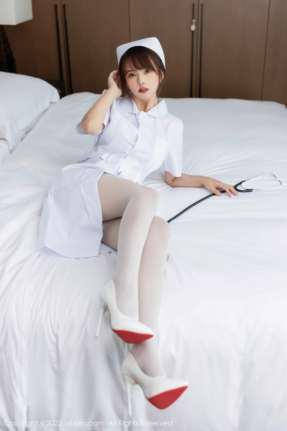XiuRen 秀人 No.5353 护士服 张思允Nice 性感写真11 - 4