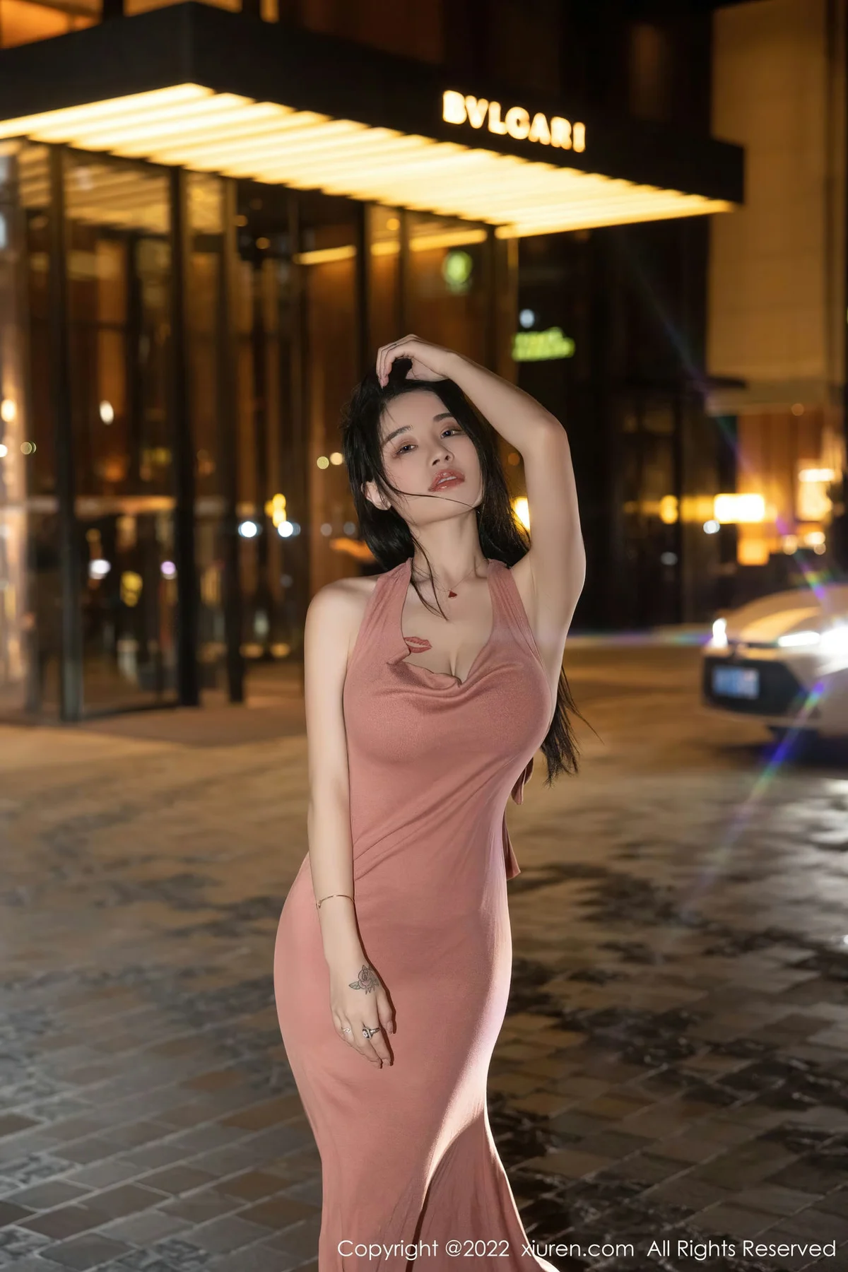 XiuRen 秀人 No.5426 丰腴爆乳 美七 Mia 西双版纳旅拍1 - 3