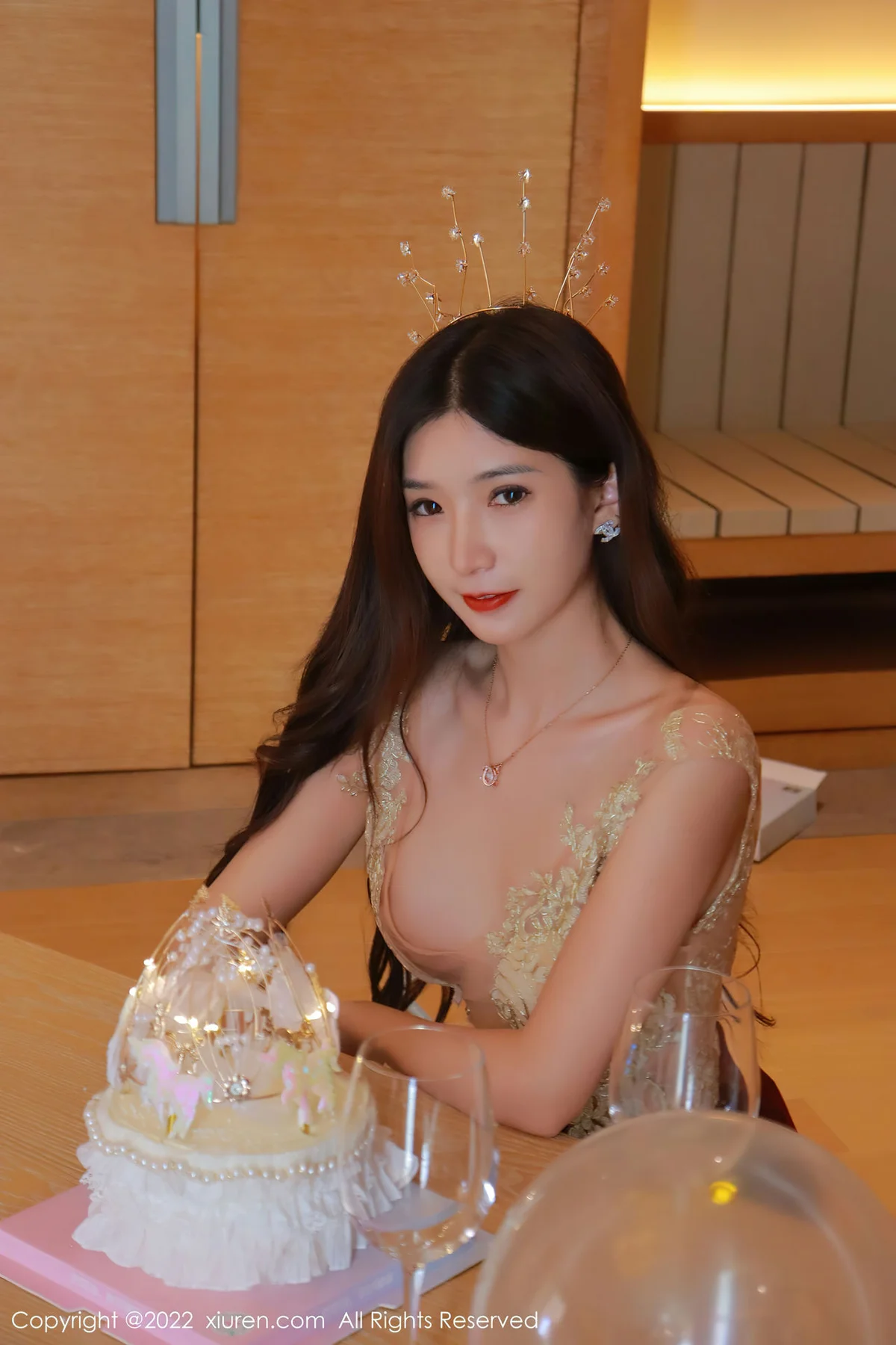 XiuRen 秀人 No.5427 生日party hebe韩心雨 香格里拉旅拍22 - 1