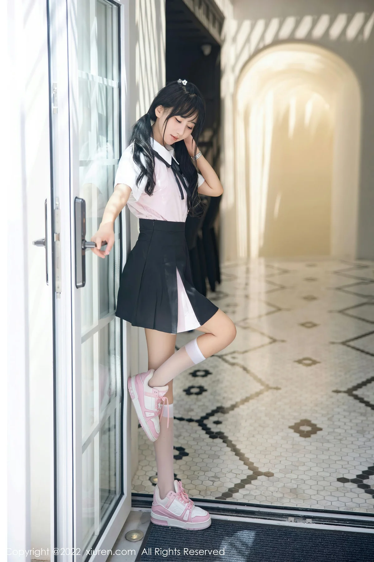 XiuRen 秀人 No.5443 小果冻  粉嫩内衣 - 8