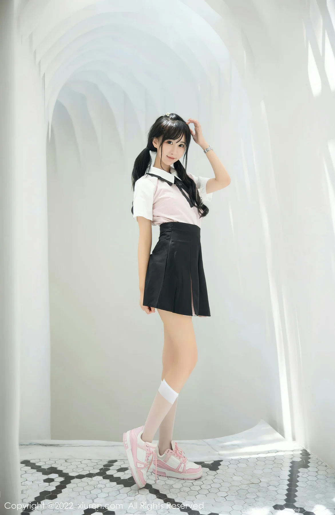 XiuRen 秀人 No.5443 小果冻  粉嫩内衣 - 9