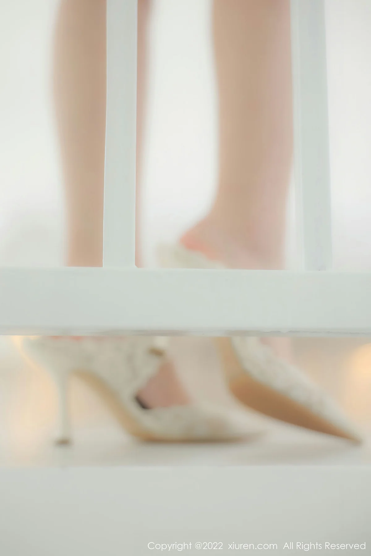 XiuRen 秀人 No.5453 灰色短裙 小麦是只喵 大理旅拍11 - 8