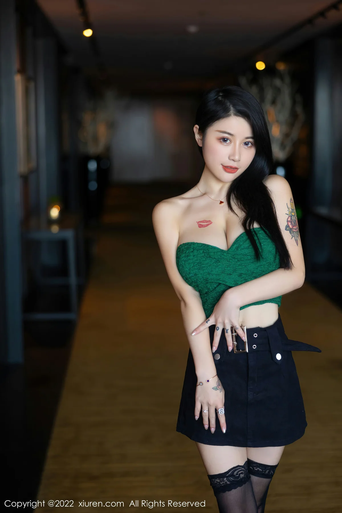 XiuRen 秀人 No.5455 媚态淋漓诱人 美七Mia 西双版纳旅拍33 - 2