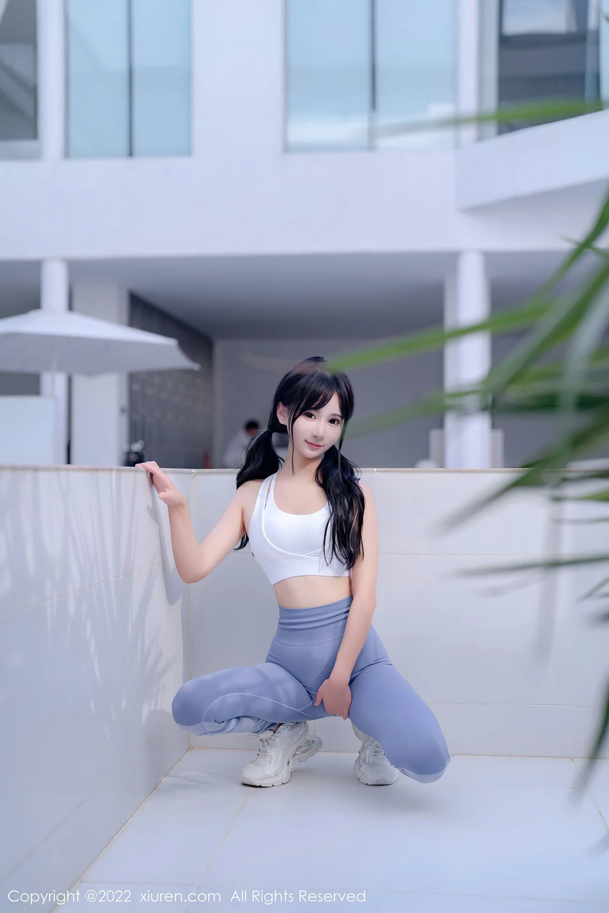 XiuRen 秀人 No.5463 妩媚欲滴 小果冻儿 大理旅拍1 - 4