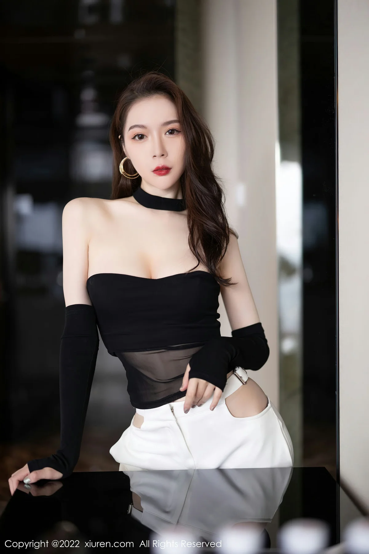 XiuRen 秀人 No.5487 轻透露肩网纱 梦心玥 佛山心愿旅拍1 - 9