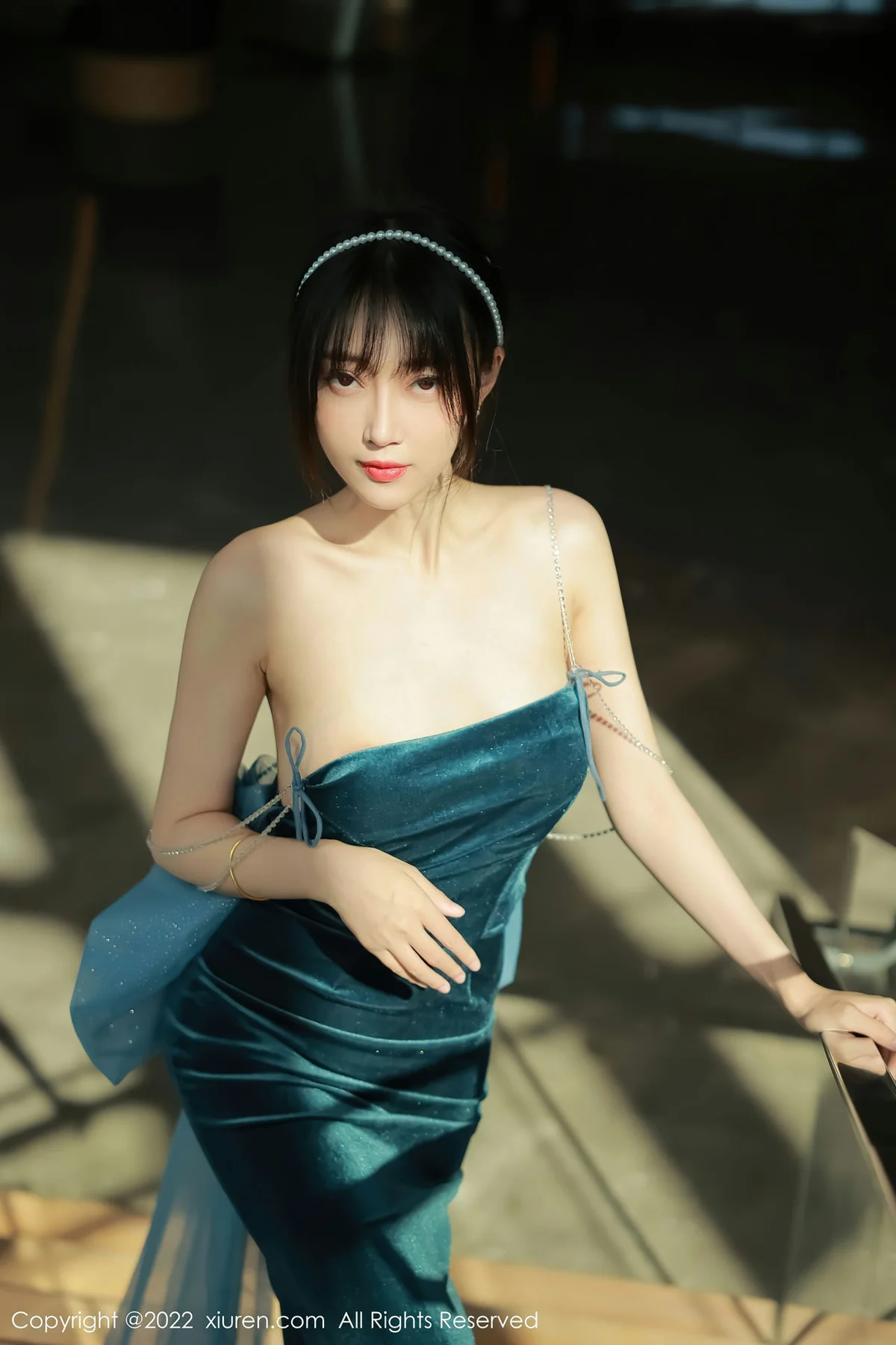 XiuRen 秀人 No.5493 吊带长礼裙 玥儿玥er 香格里拉旅拍33 - 6