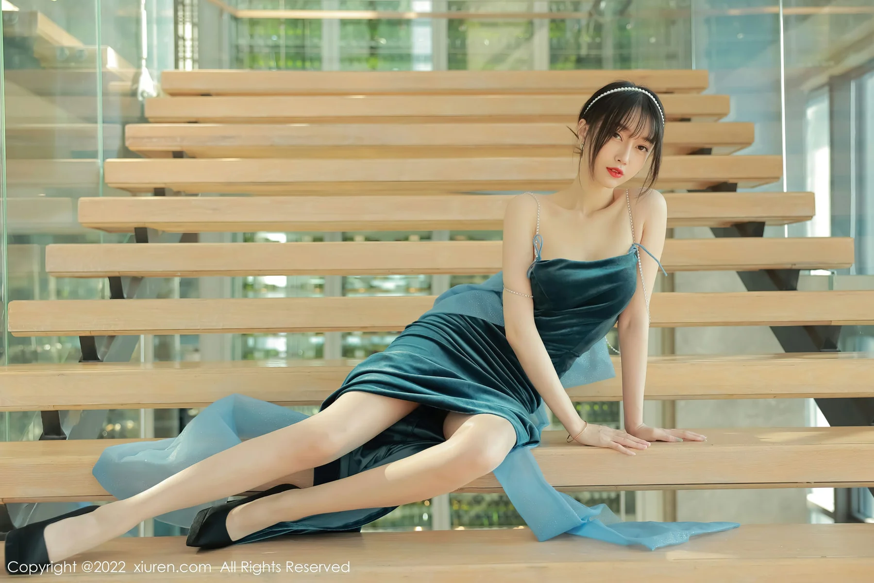 XiuRen 秀人 No.5493 吊带长礼裙 玥儿玥er 香格里拉旅拍33 - 2