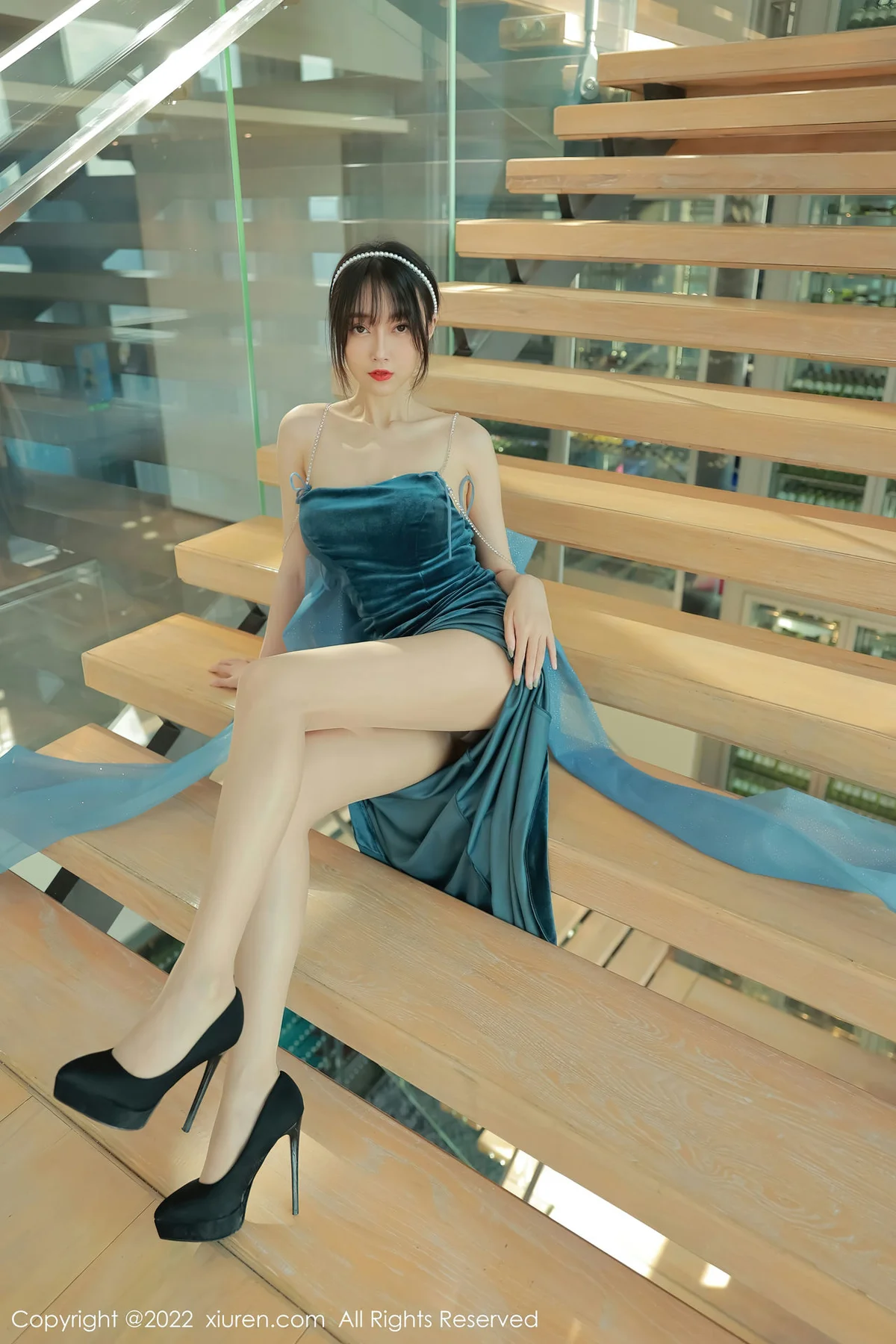 XiuRen 秀人 No.5493 吊带长礼裙 玥儿玥er 香格里拉旅拍33 - 9