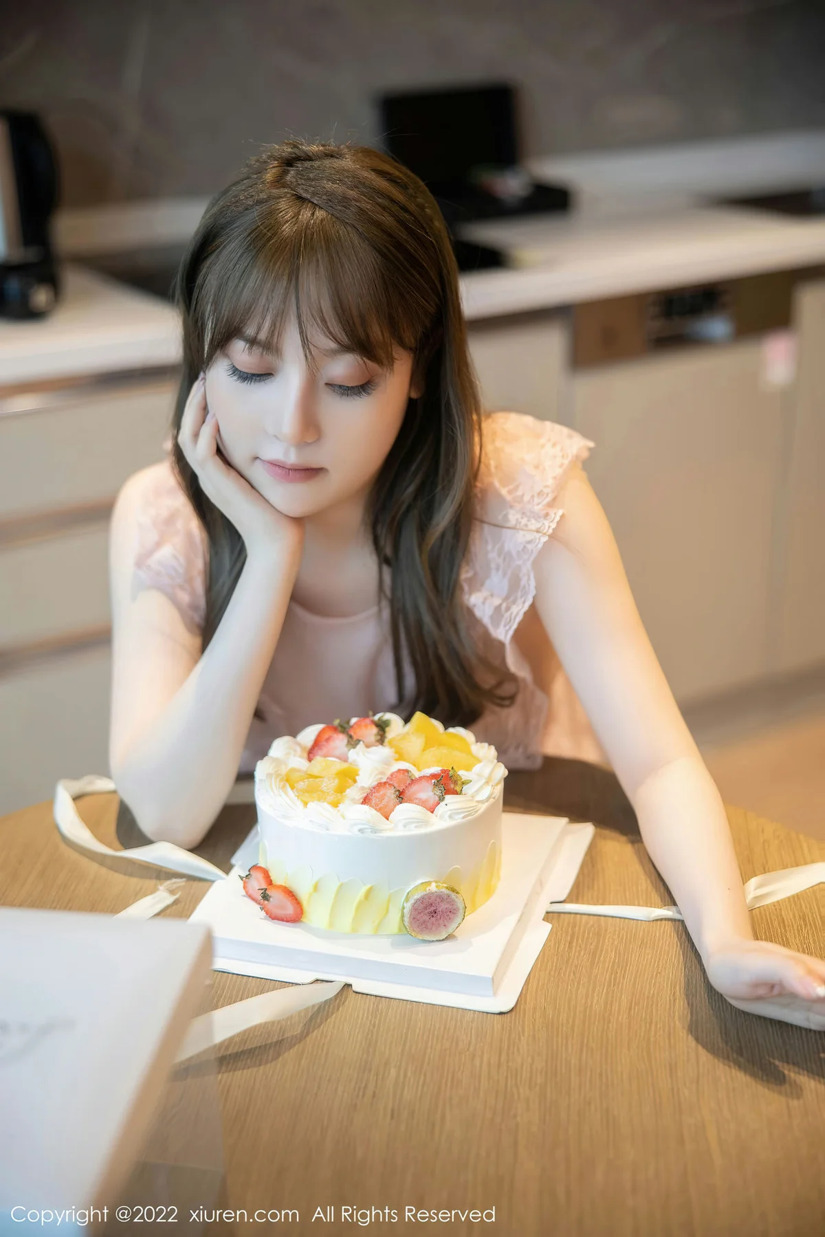 XiuRen 秀人 No.5497 轻透网纱睡裙 豆瓣酱 性感写真 - 7