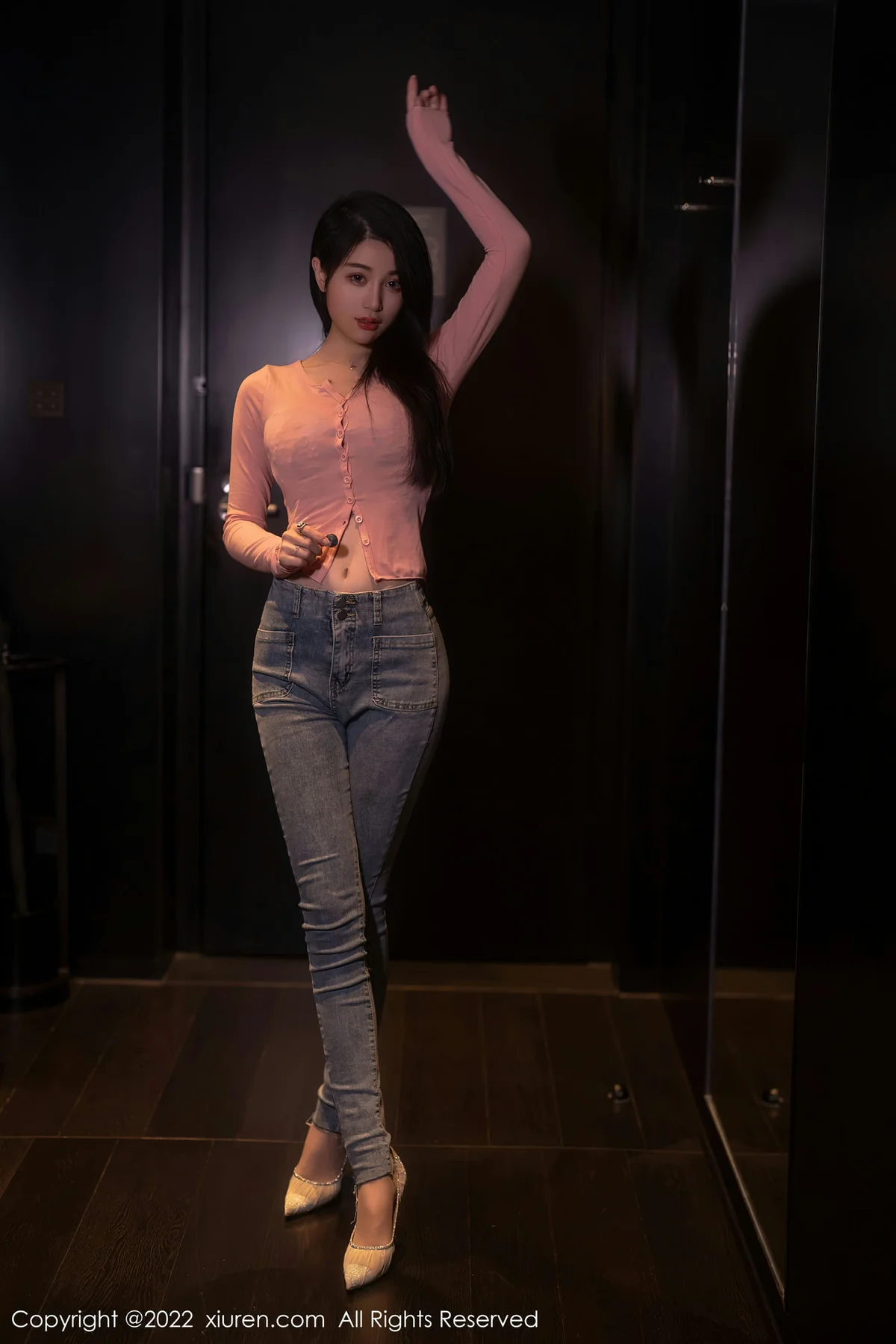 XiuRen 秀人 No.5506 性感亮丝 美七Mia 西双版纳旅拍 - 3