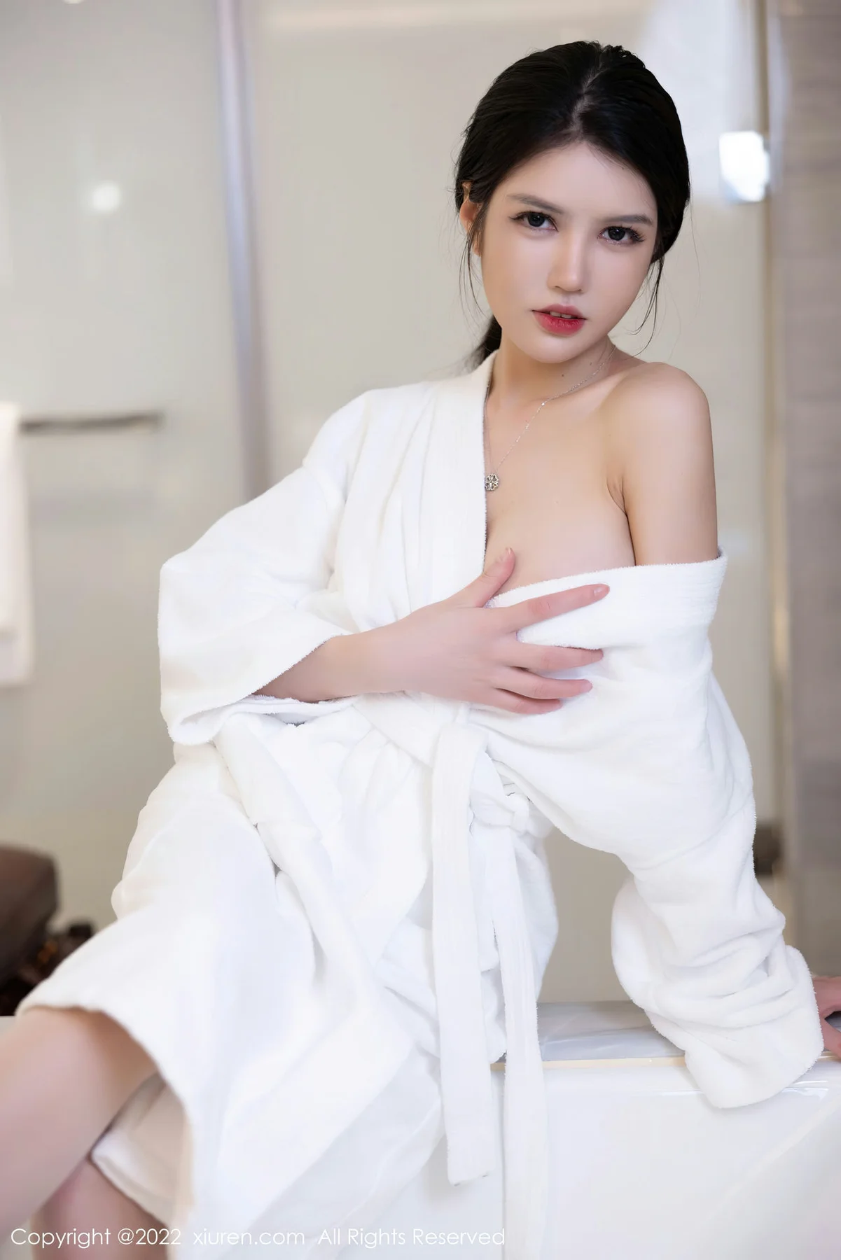 XiuRen 秀人 No.5522 淋浴室拍摄 媛媛酱belle 海南心愿旅拍 - 1