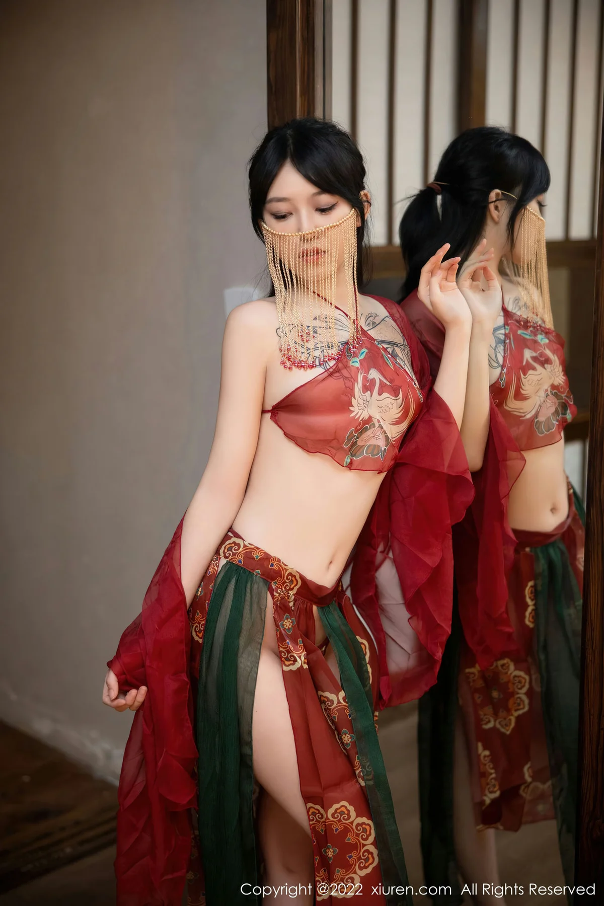 XiuRen 秀人 No.5527 红色古装服饰 奶瓶. 大理旅拍 - 1