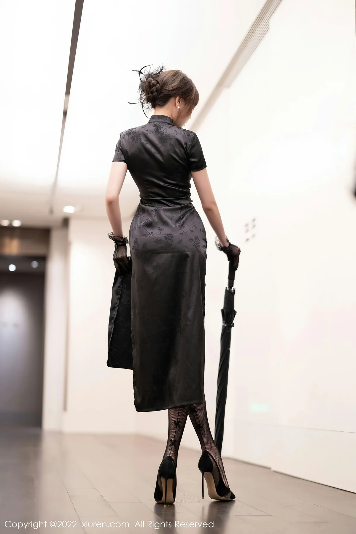 XiuRen 秀人 No.5532 徐莉芝Booty 黑色旗袍性感写真11 - 4
