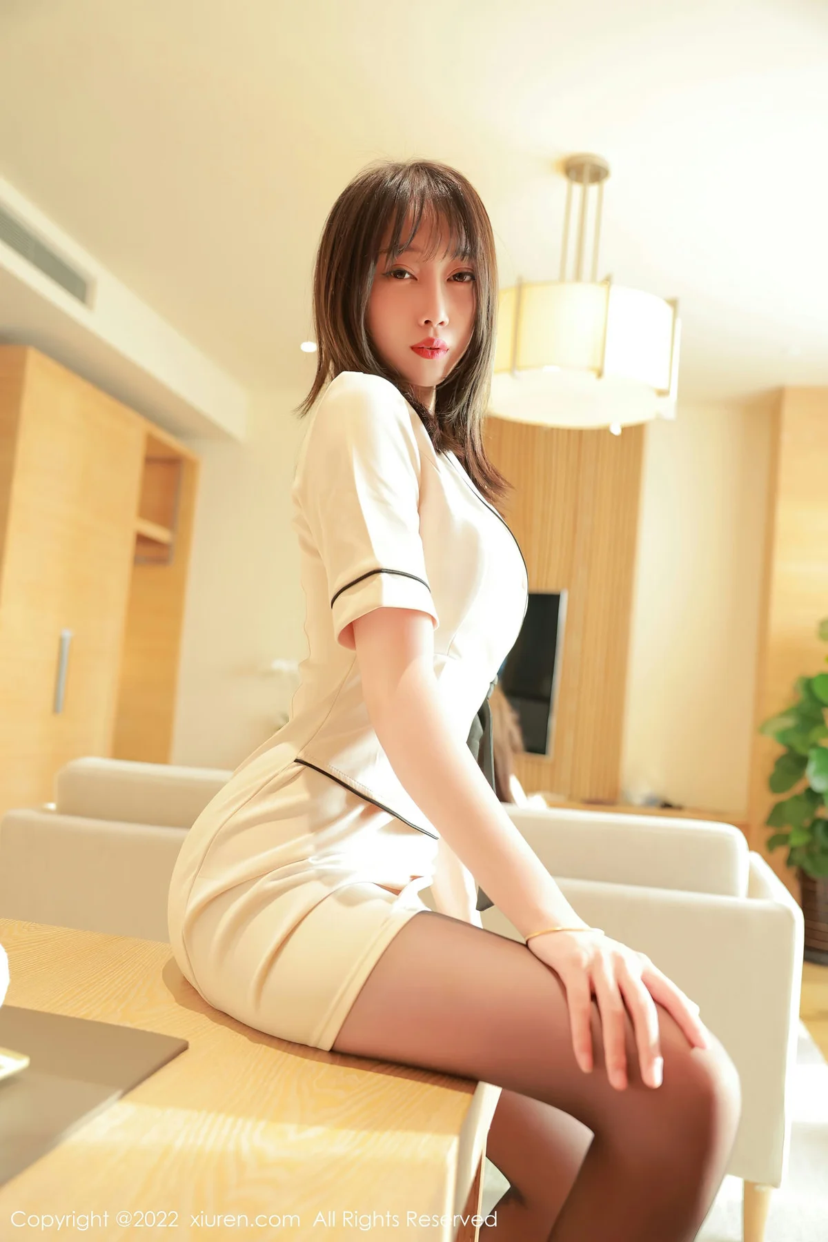 XiuRen 秀人 No.5534 玥儿玥er 诱惑制服 - 7